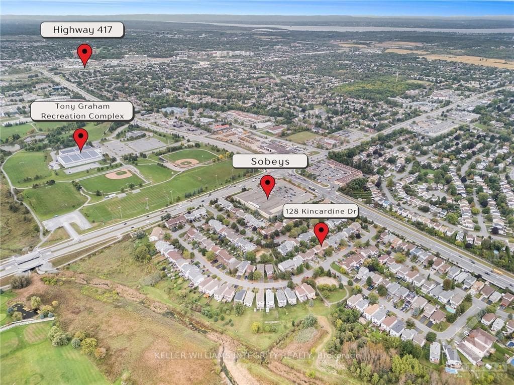 128 KINCARDINE Drive photo 27