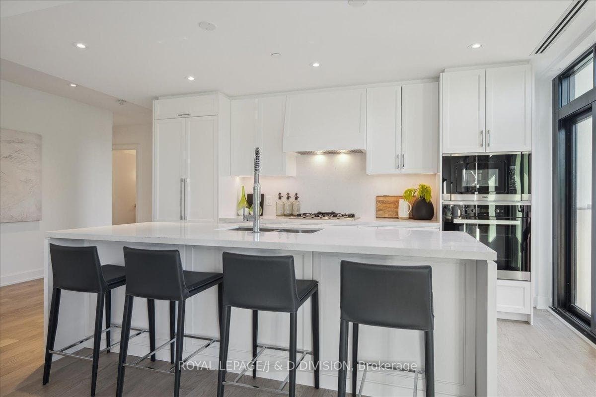 1 Strathgowan Avenue Unit 509 photo 16