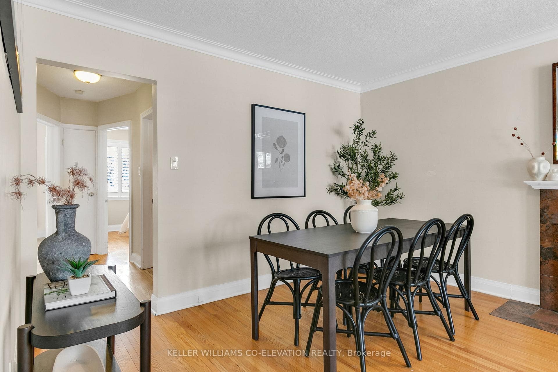 131 Meadowvale Drive photo 7