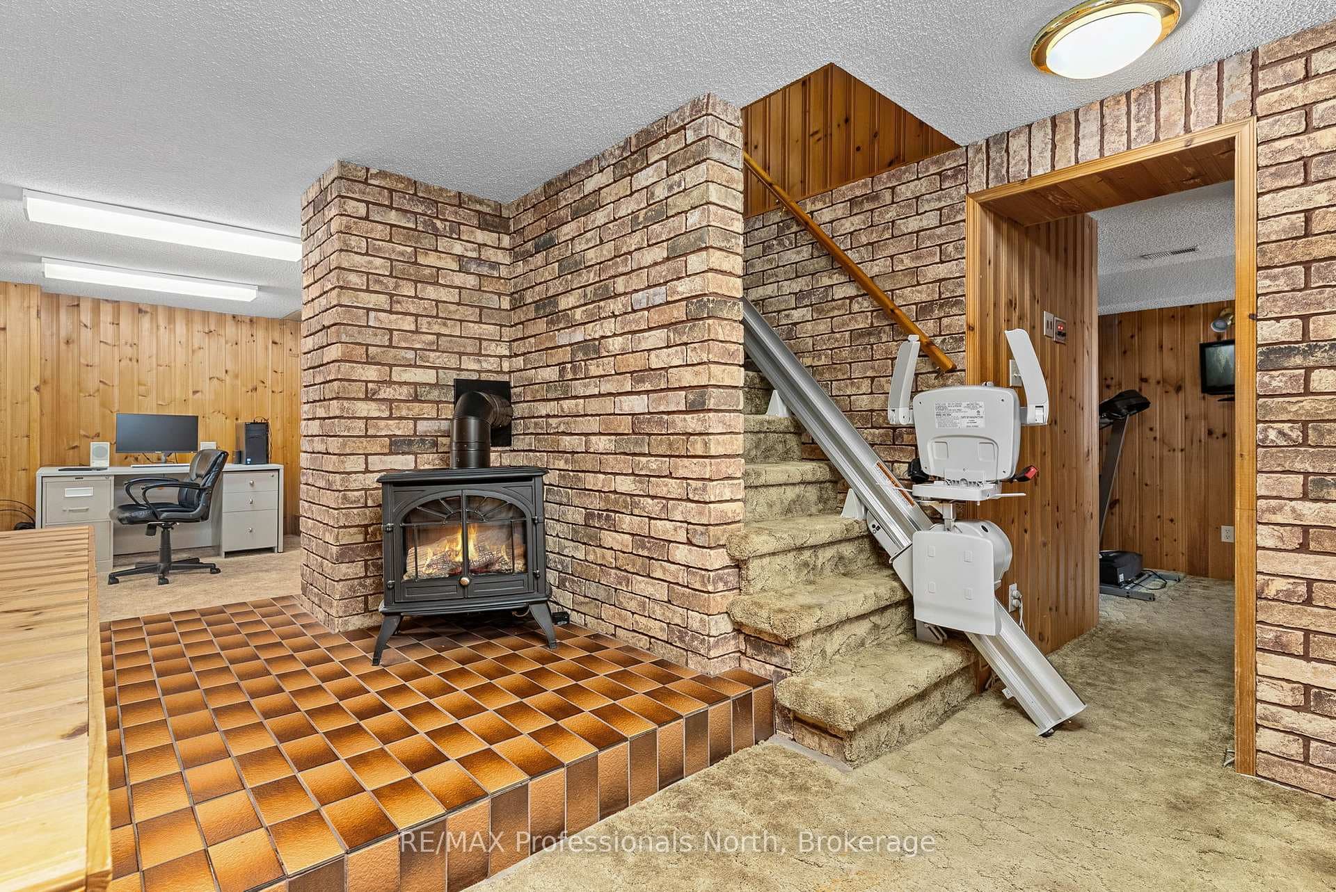 1077 Precambrian Drive photo 37