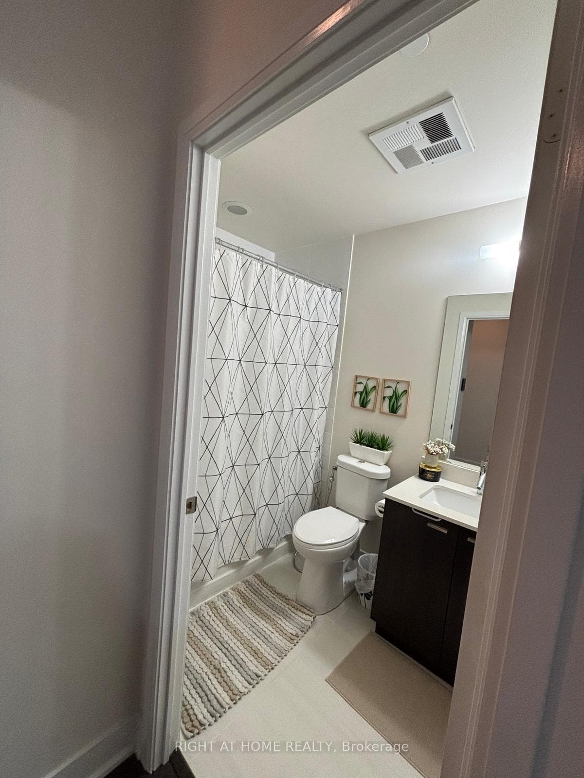 30 Roehampton Avenue Unit 2308 photo 27