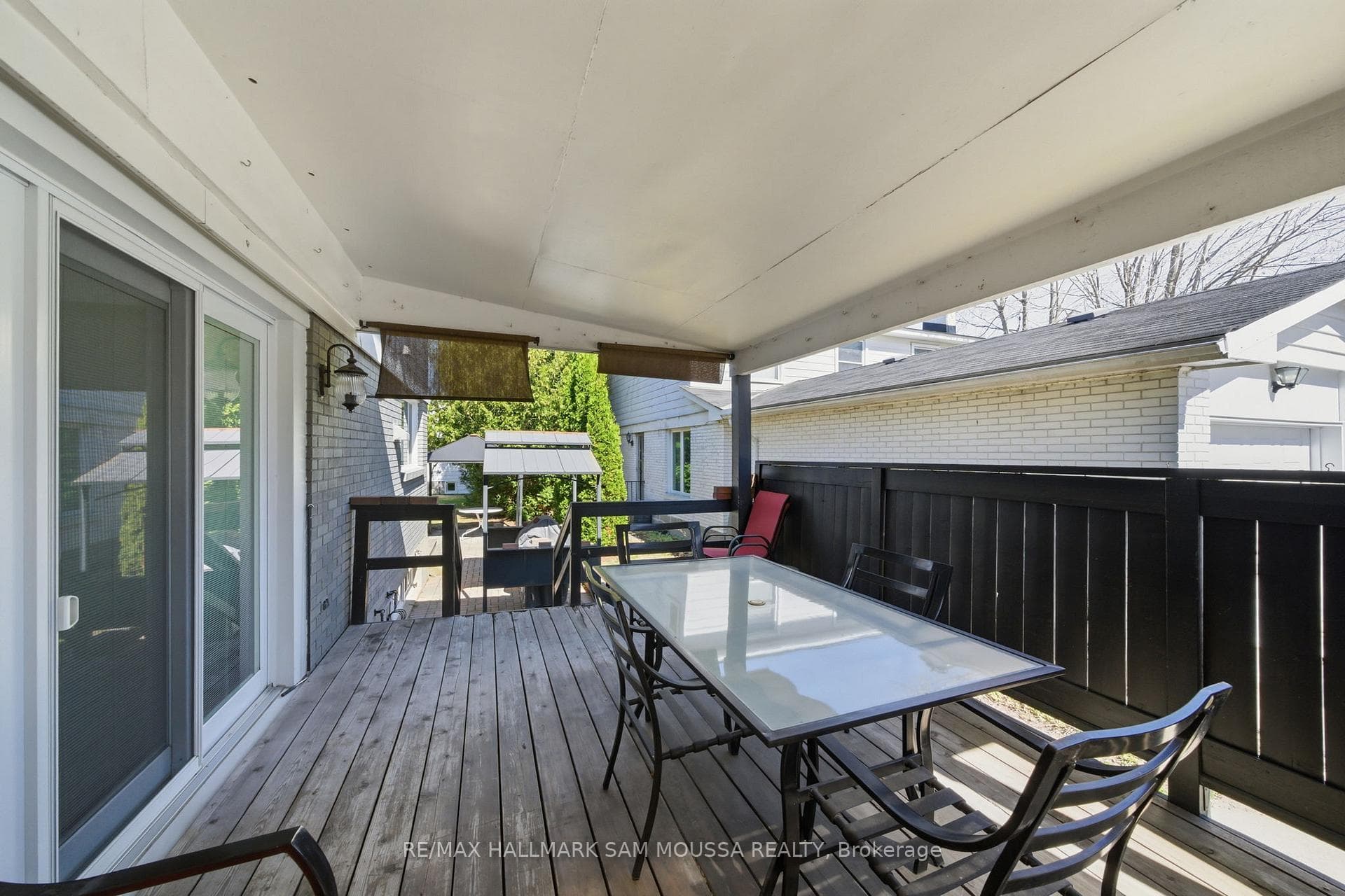 46 Seymour Avenue photo 41