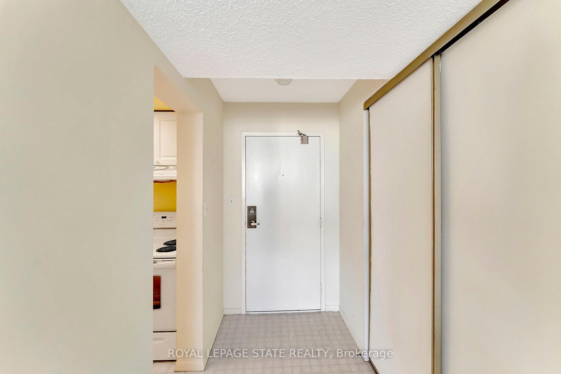 120 Duke Street Unit 1401 photo 4