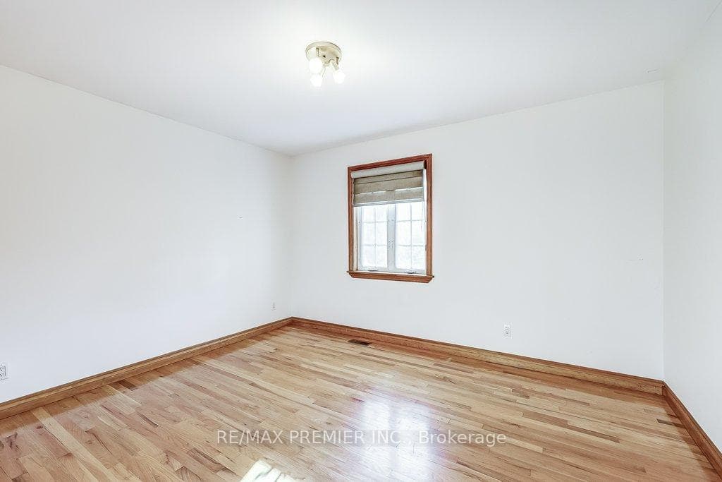 16 Woodvalley Drive photo 30