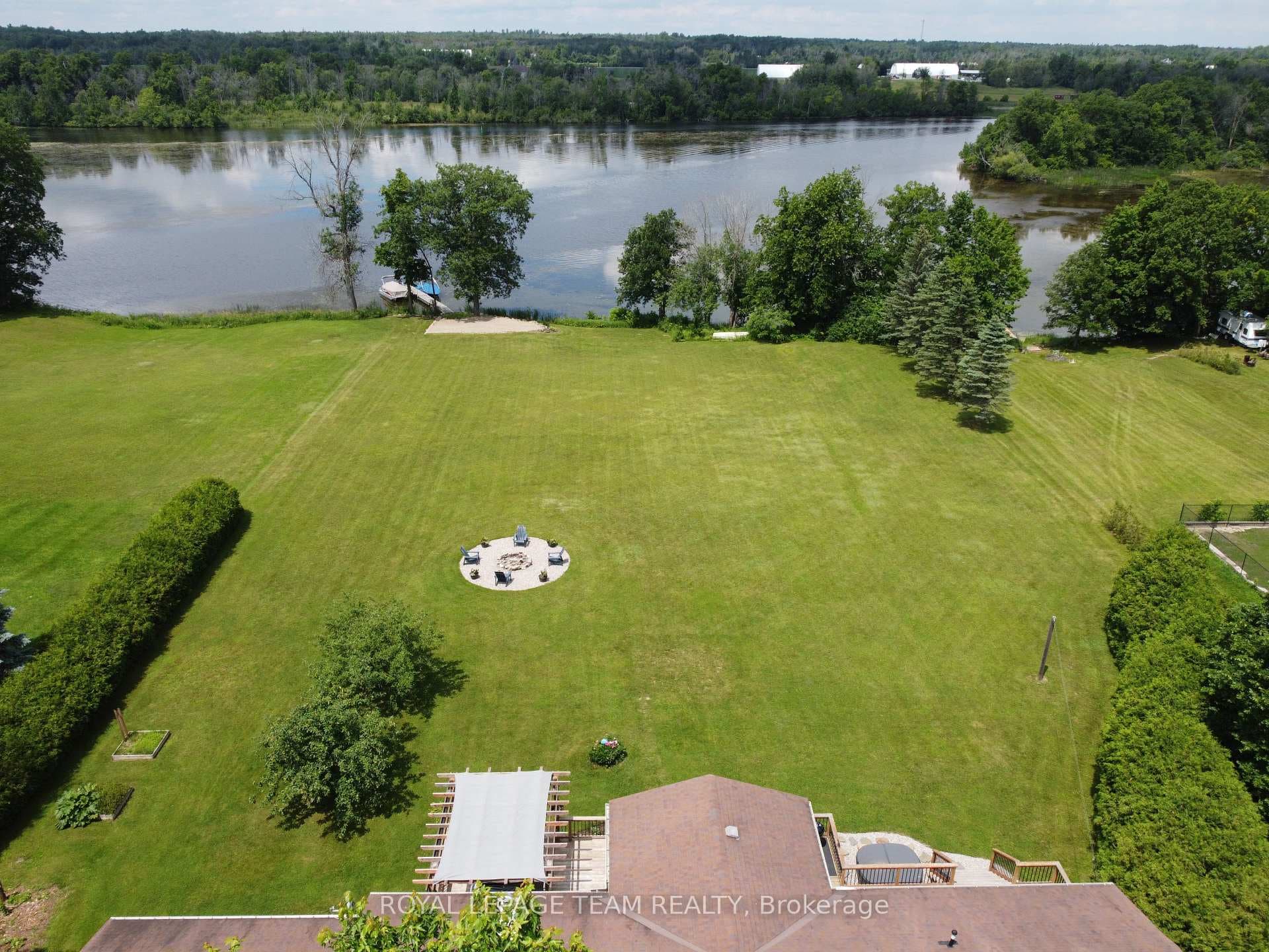 1683 River Road photo 35