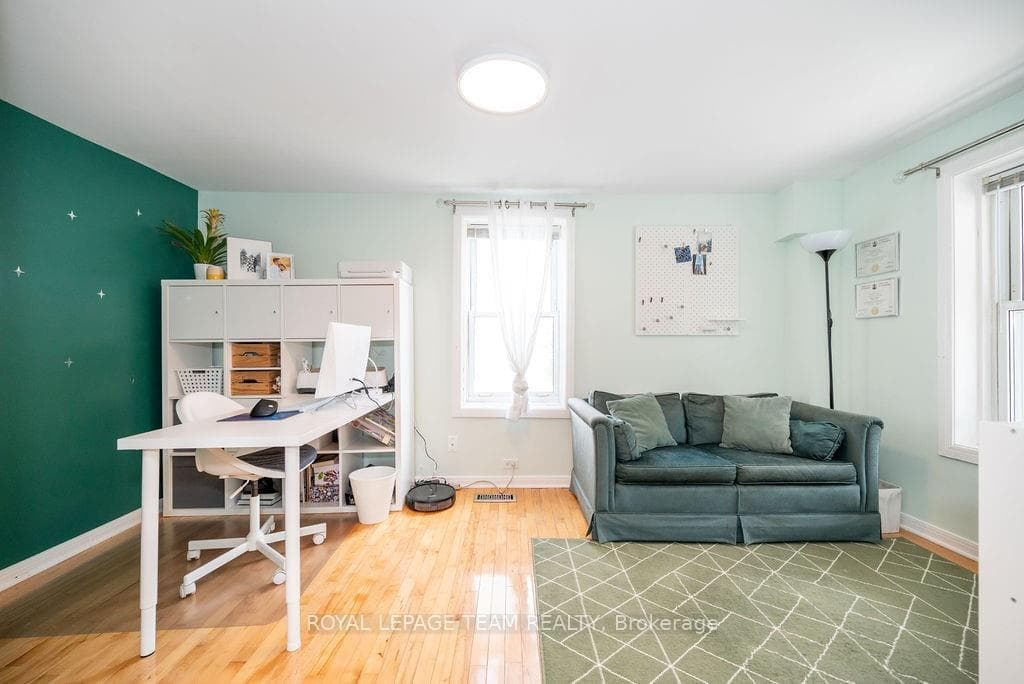 63 EDWARD Street photo 15