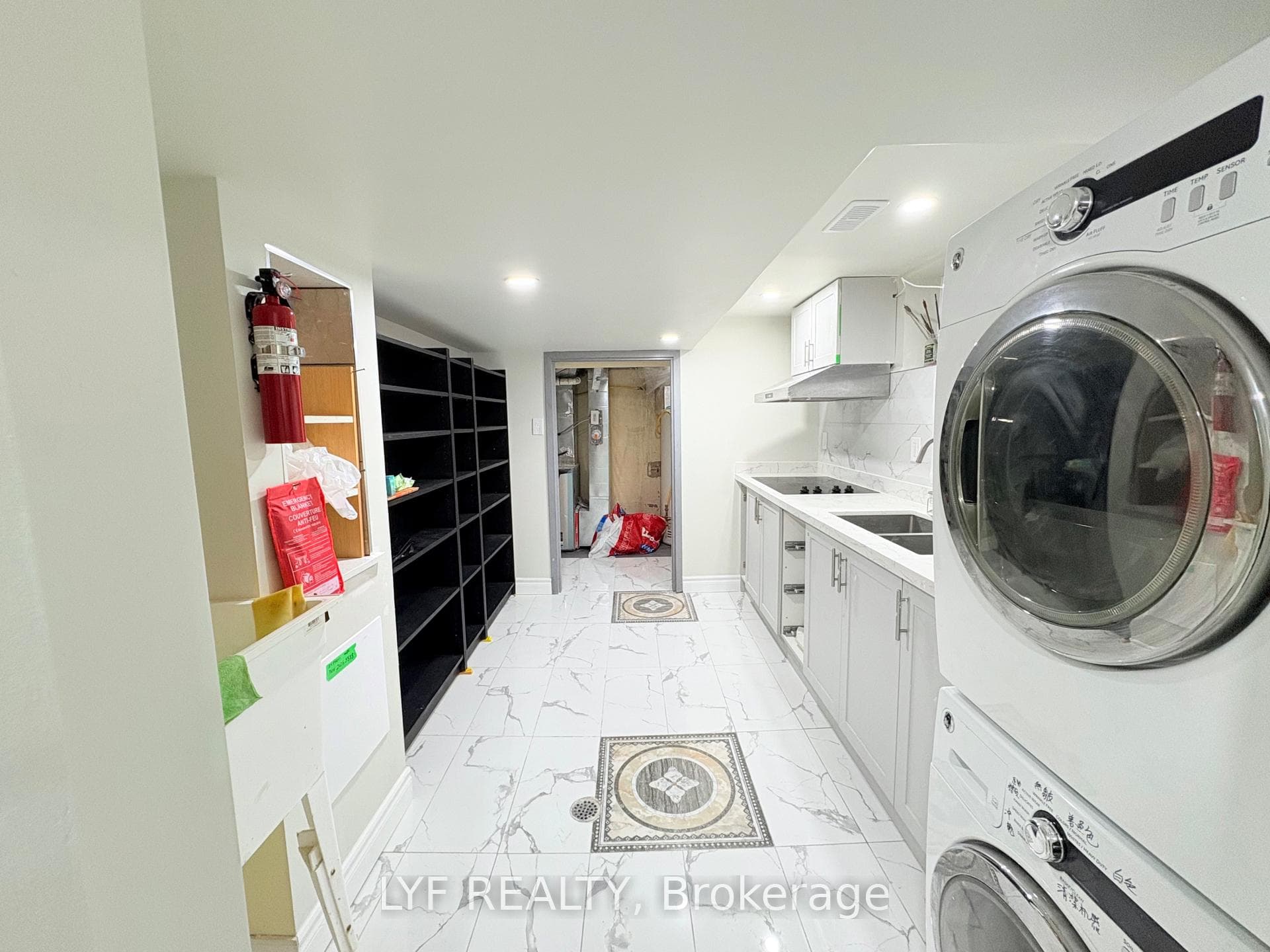 22 Ivordale Crescent Unit BSMT photo 7