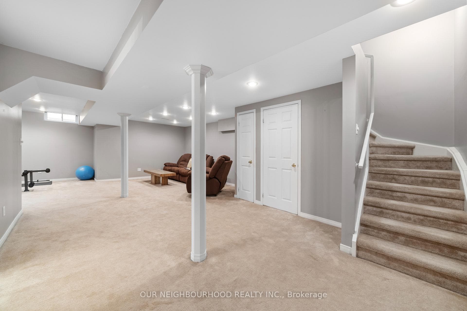 1188 Windgrove Square photo 20
