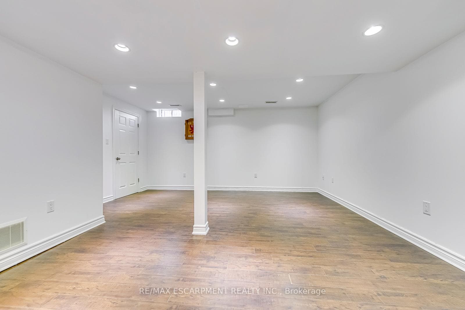 104 Frances Avenue Unit 42 photo 30