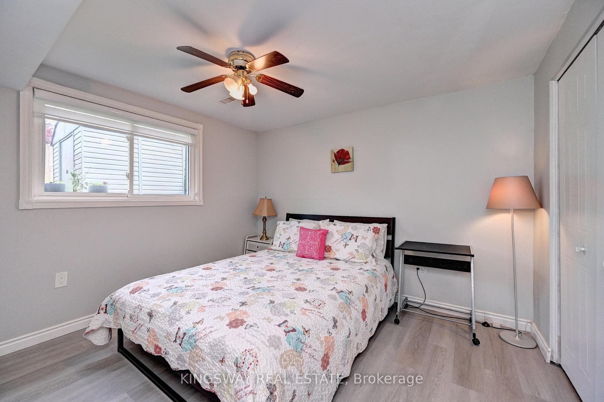 300 BLACKWELL Drive photo 35