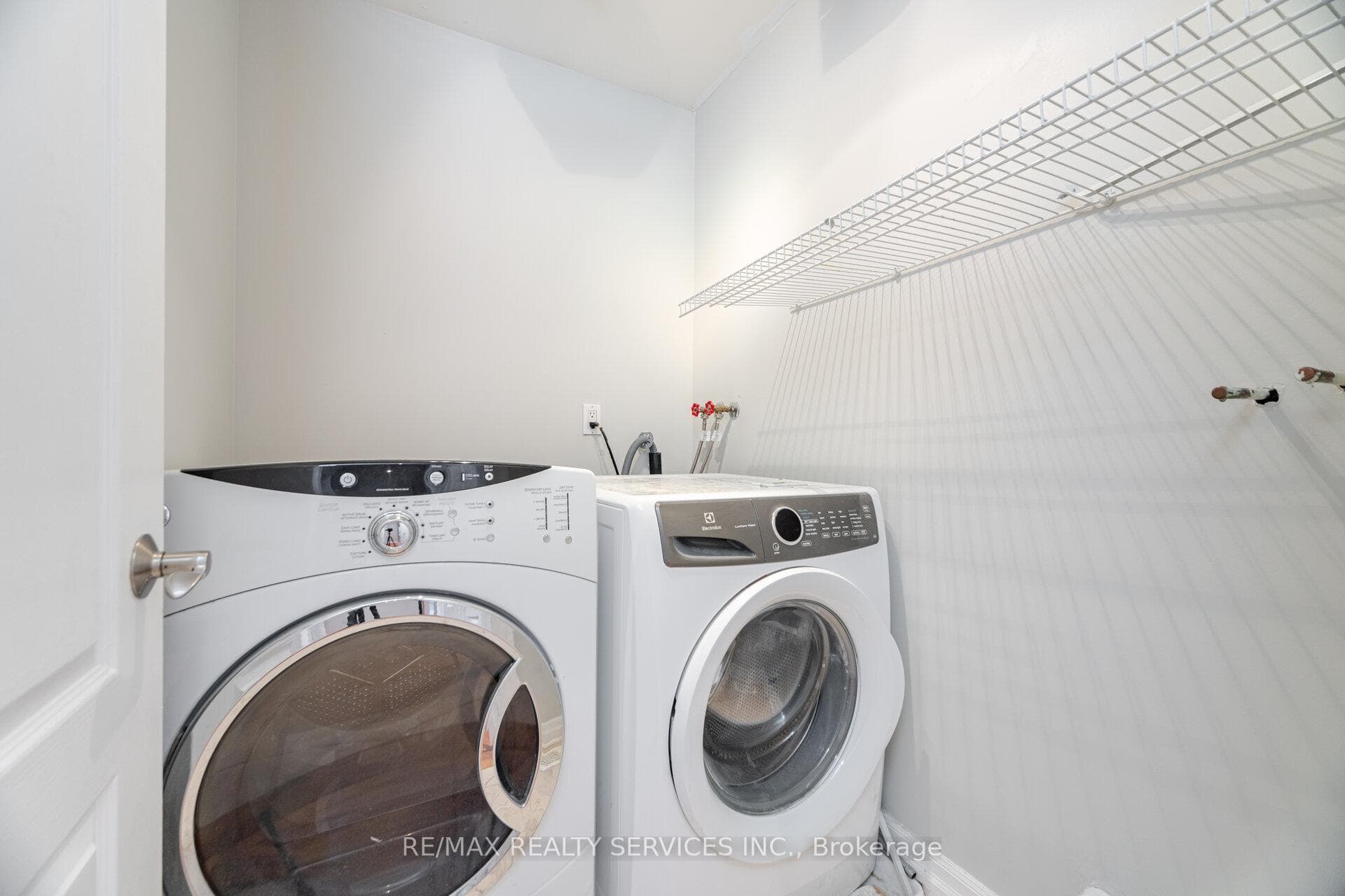 266 Airdrie Road photo 17