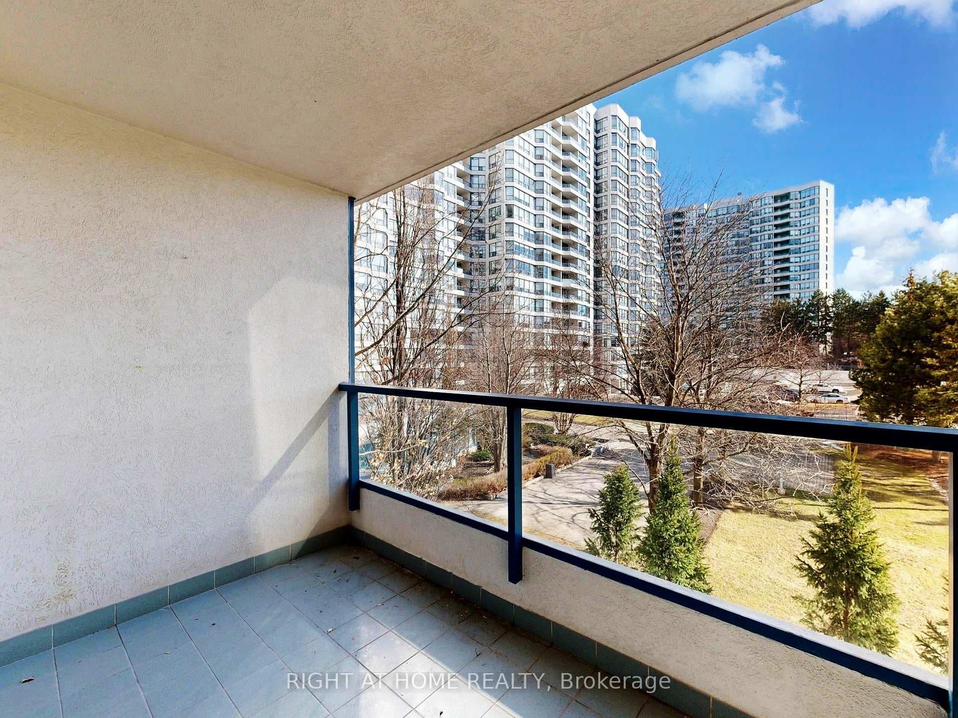 1 Clark Avenue Unit 402 photo 32