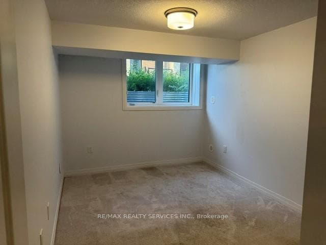 15 Fieldridge Crescent Unit 1 photo 15