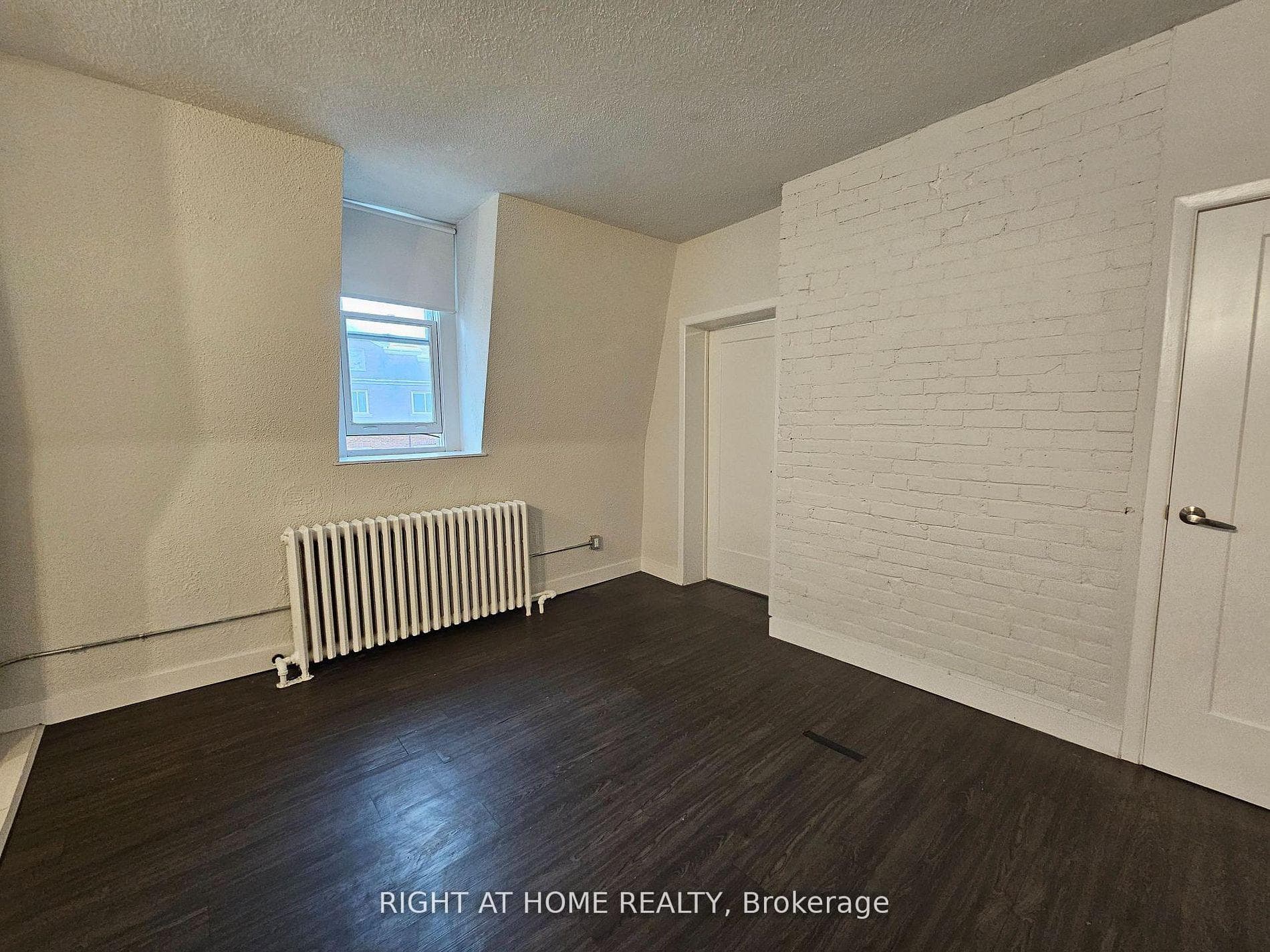 72 Wellesley Street Unit 203 photo 14