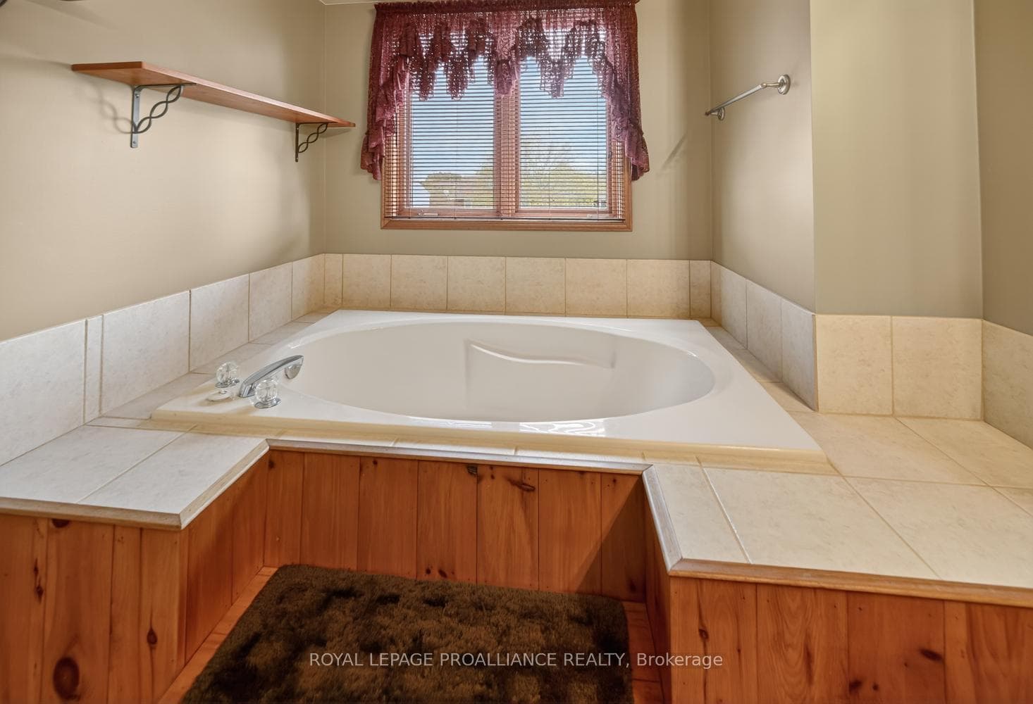 5126 Meadowland Drive photo 15