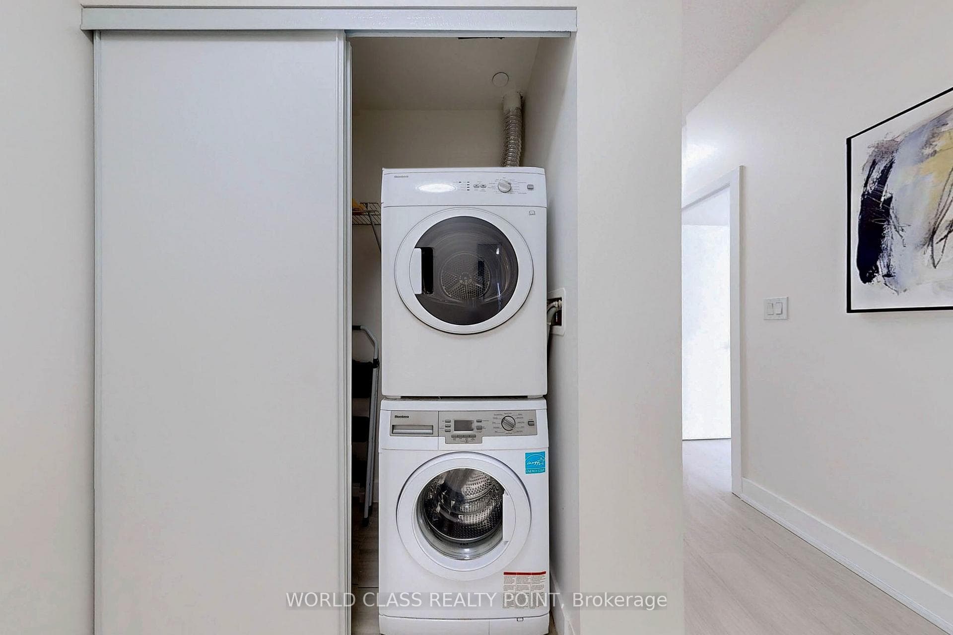 150 Fairview Mall Drive Unit 611 photo 23