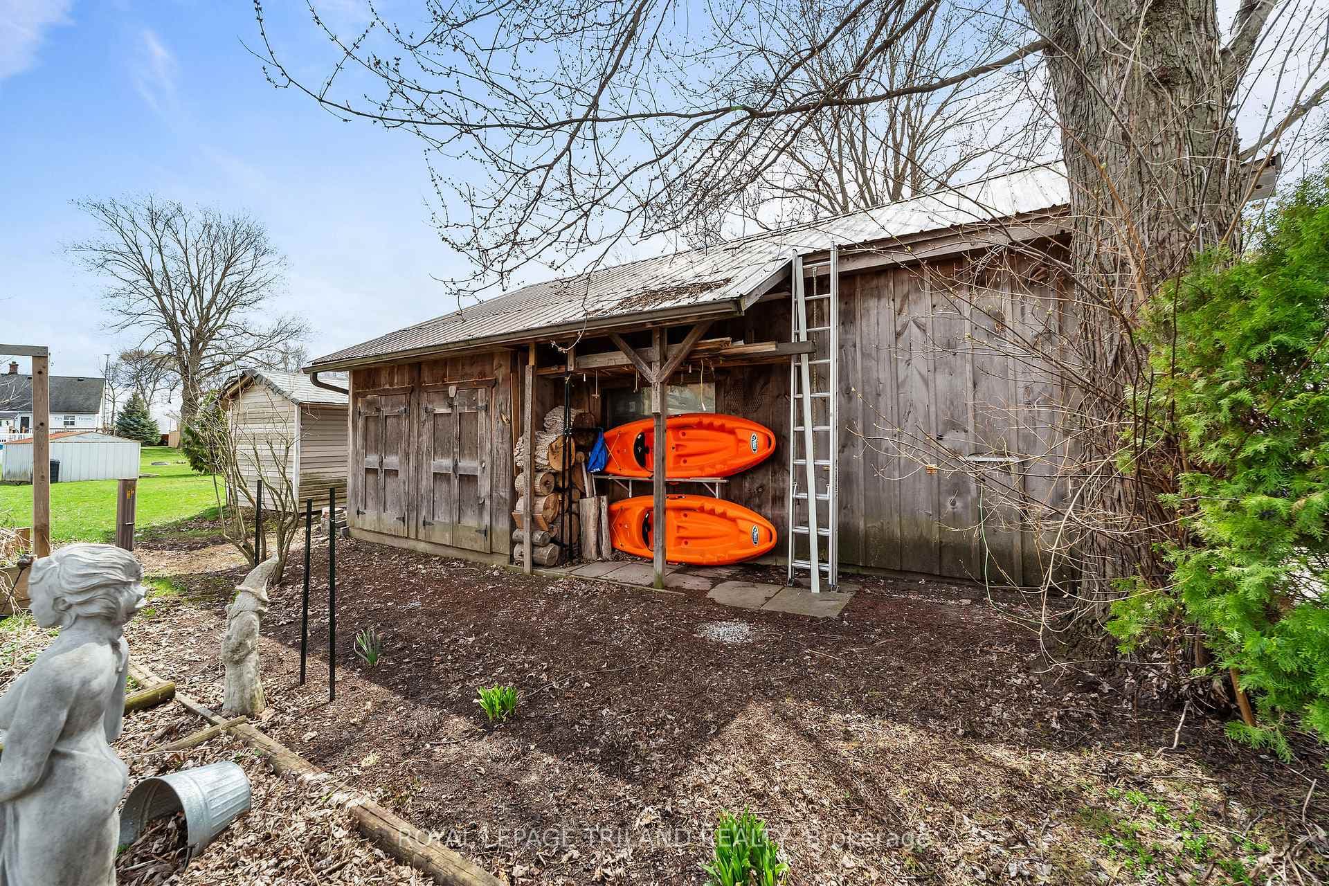22929 Hagerty Road photo 17