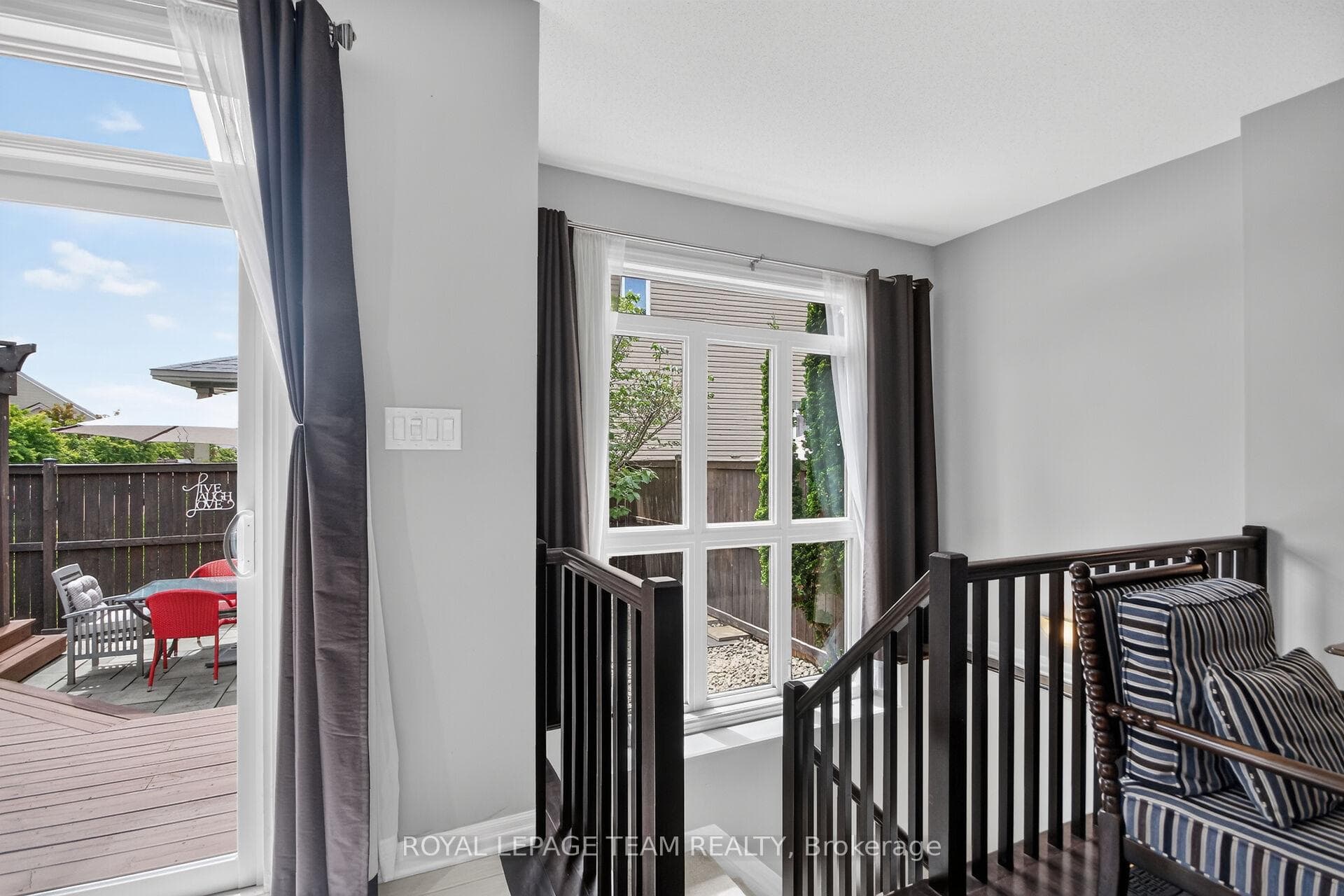 111 Hawkeswood Drive photo 30