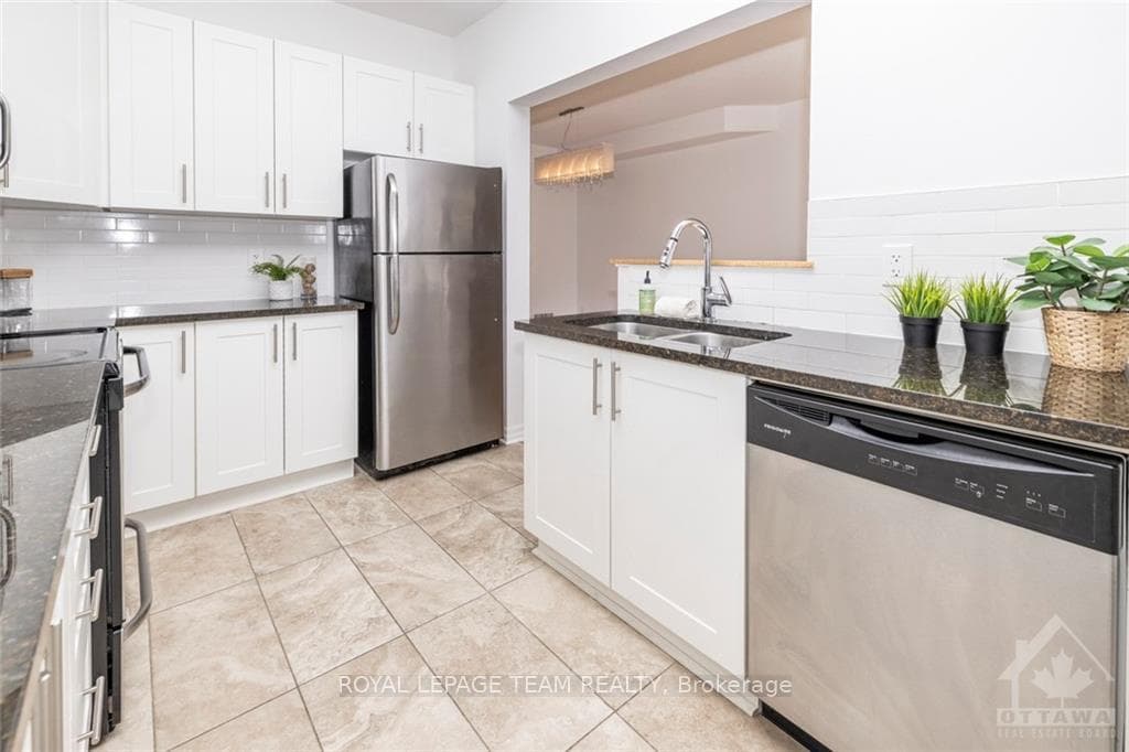 505 KNOTRIDGE Street photo 8