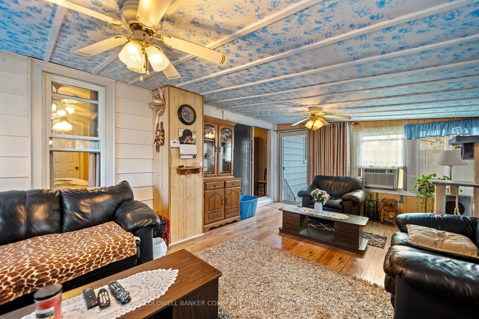 6749 Betty Avenue photo 7