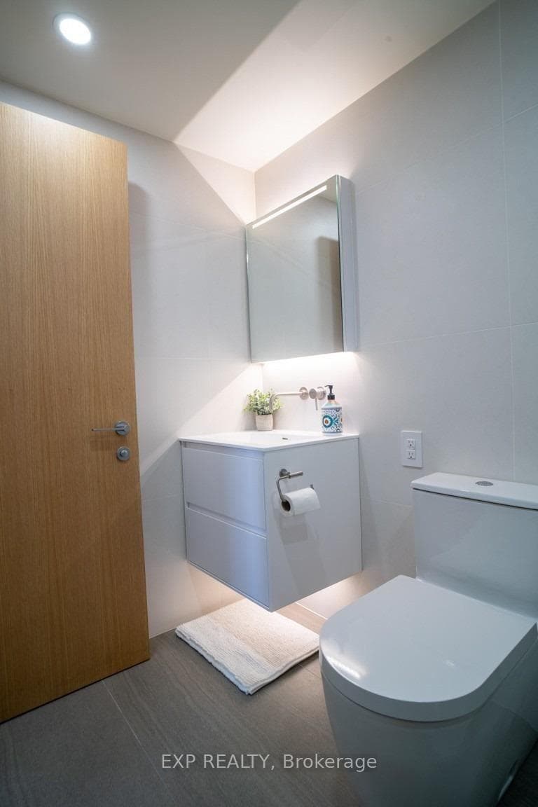 18 Lower Village Gate Unit 608 photo 25
