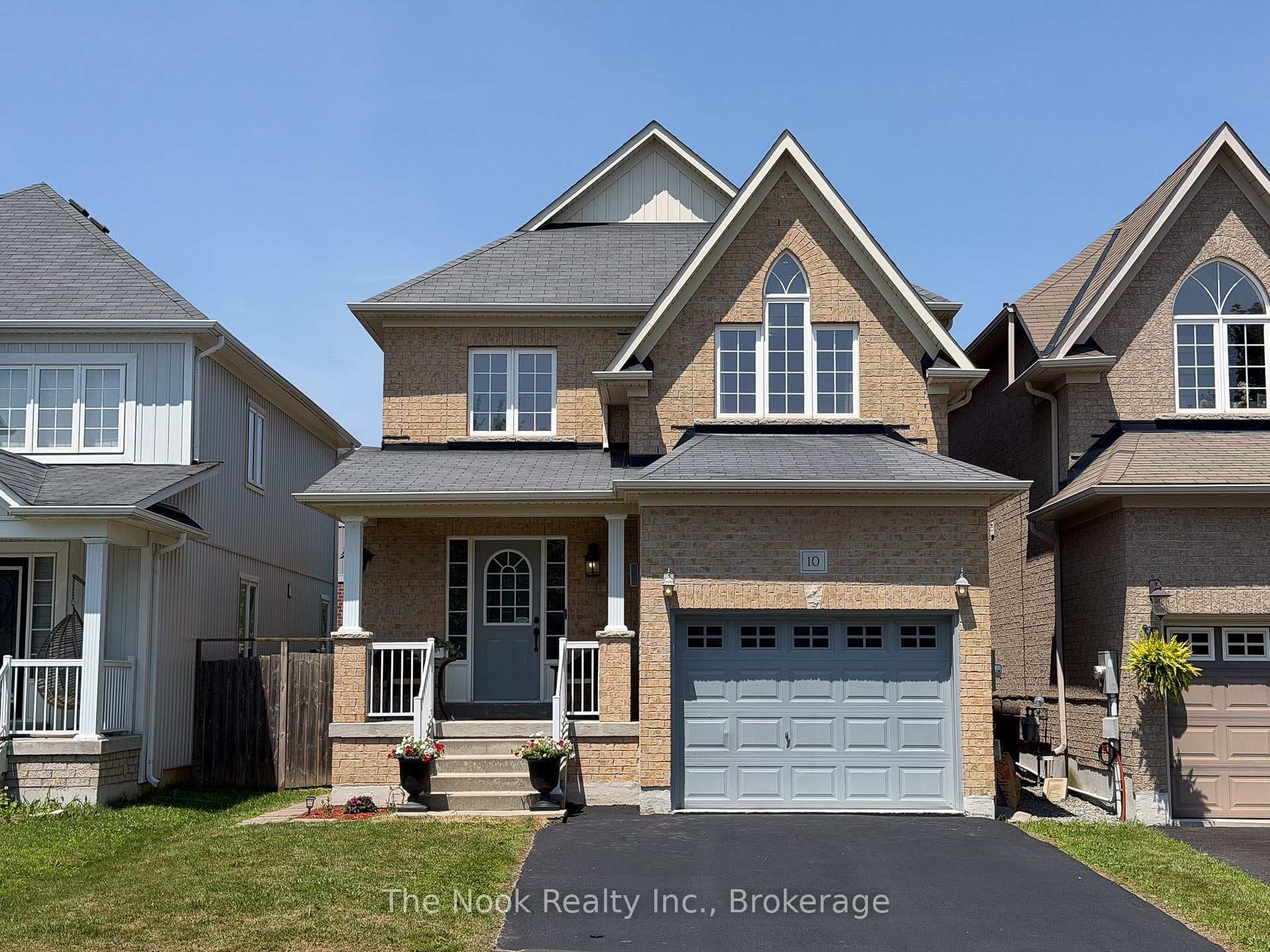 10 Broome Avenue photo 1