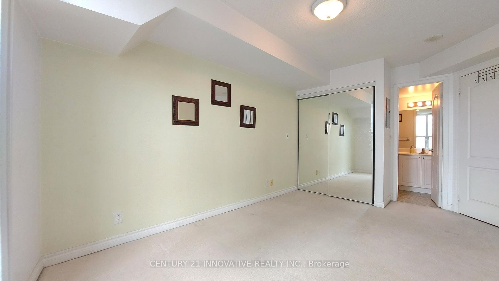 33 Elm Drive Unit 1012 photo 11