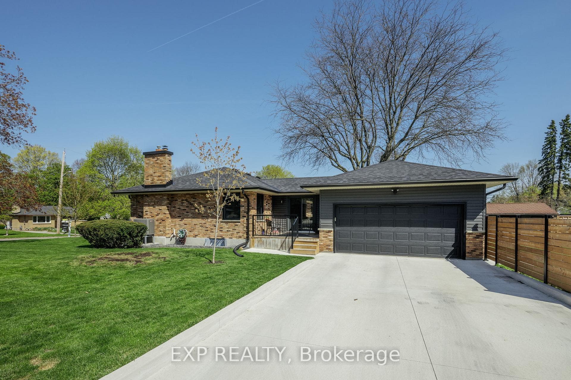 490 Blake Street photo 22