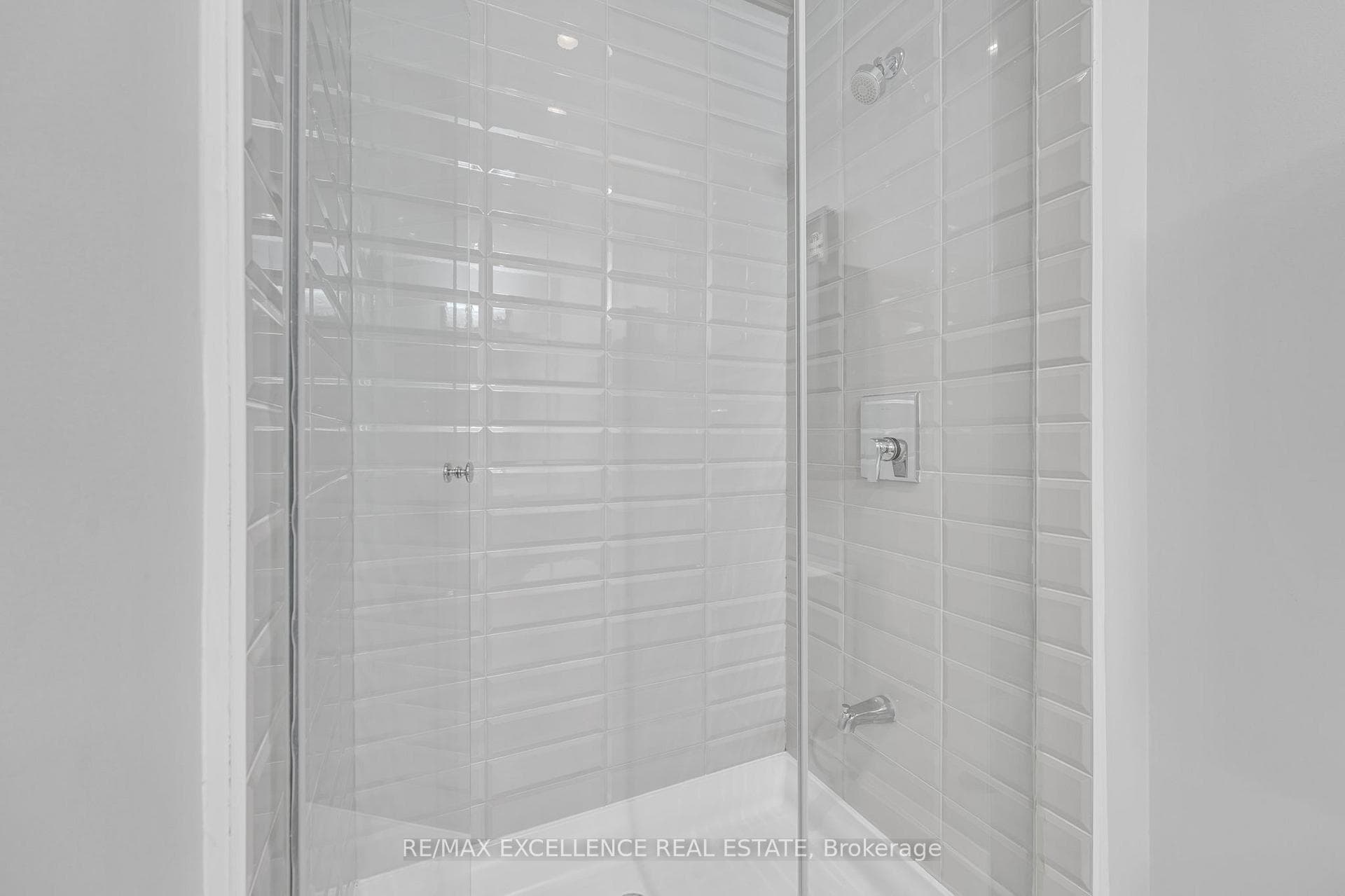8302 Islington Avenue Unit 218 photo 22