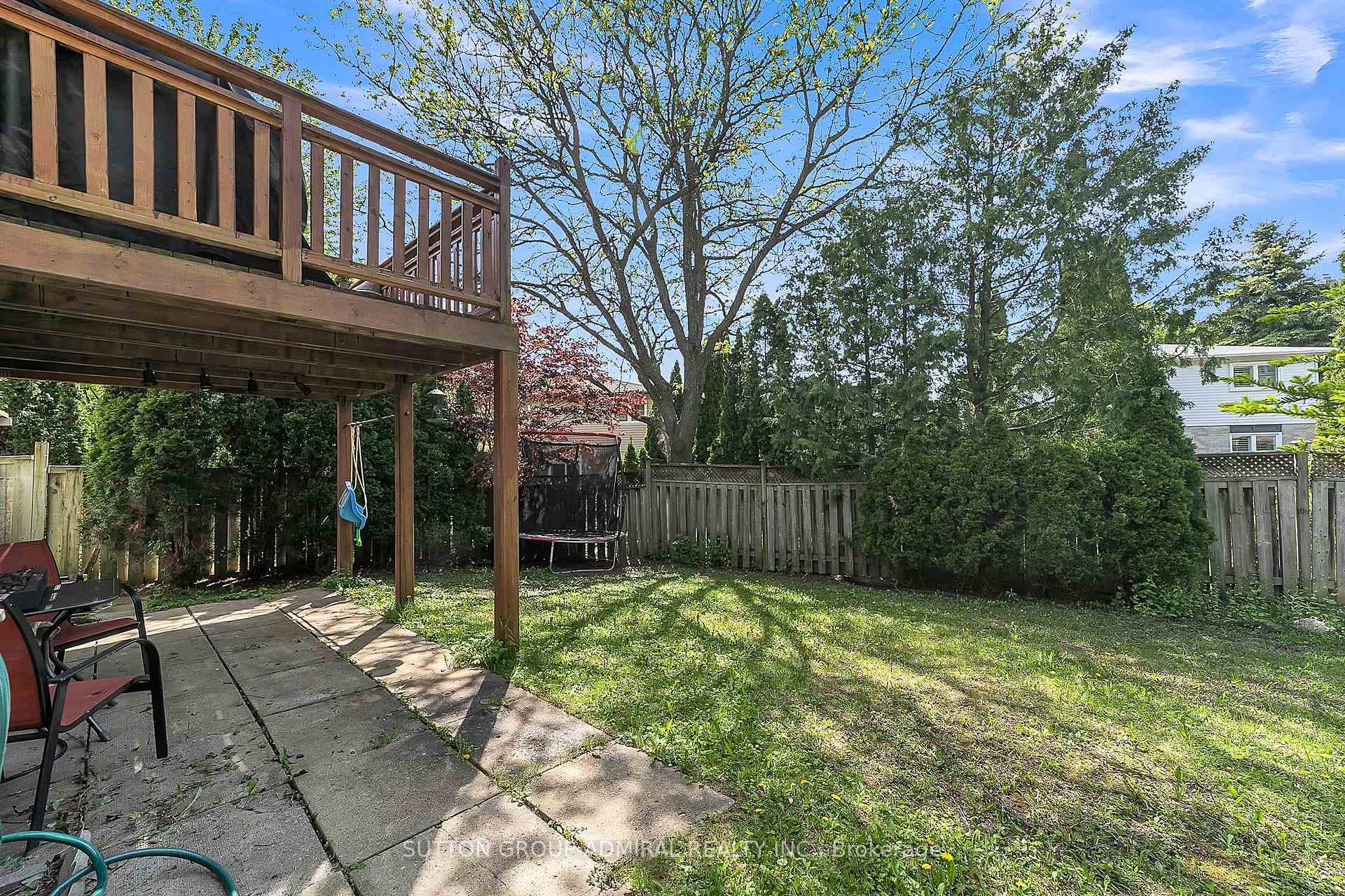 10 Park Lane Circle photo 47
