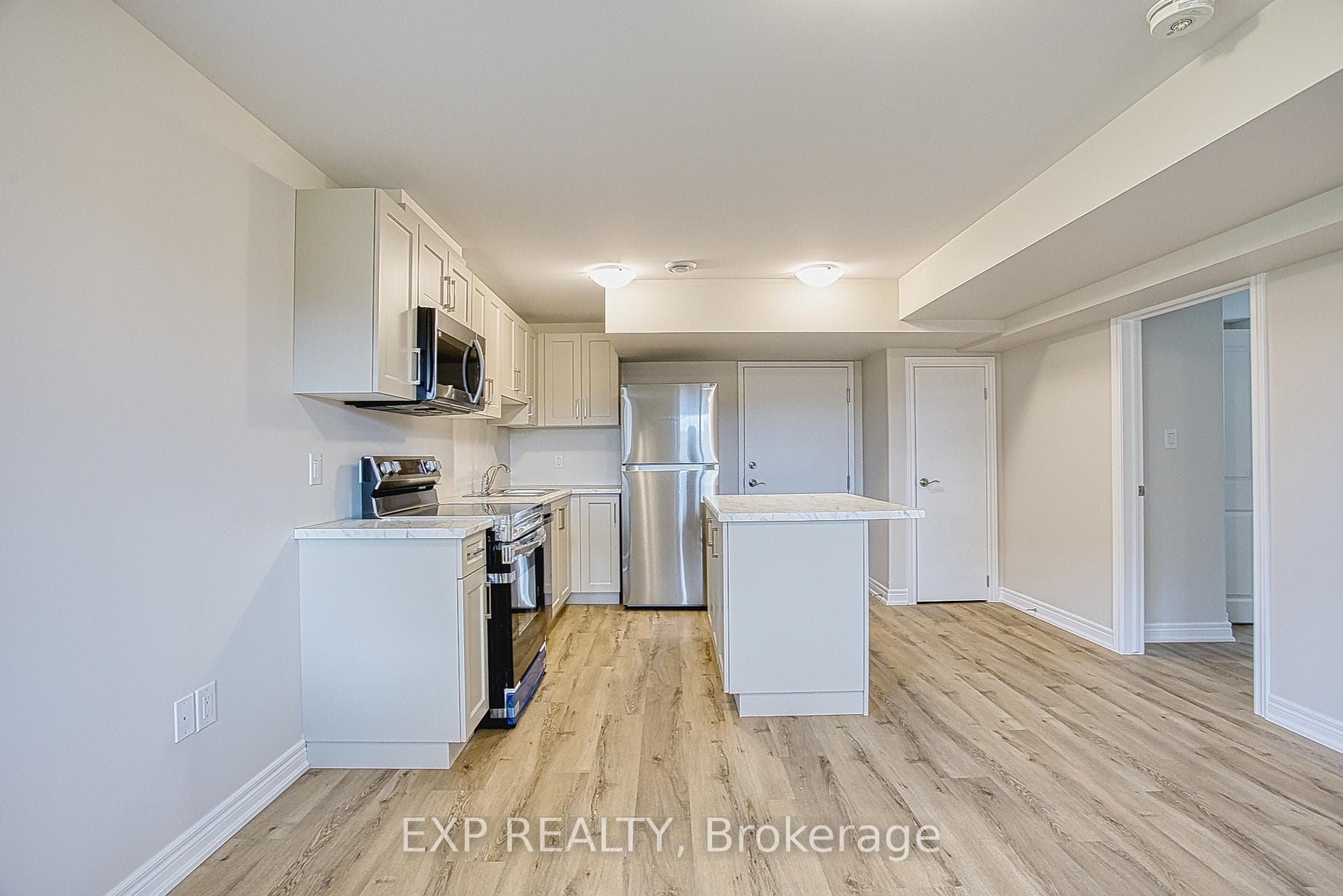 26 Willson Drive Unit Lower photo 8