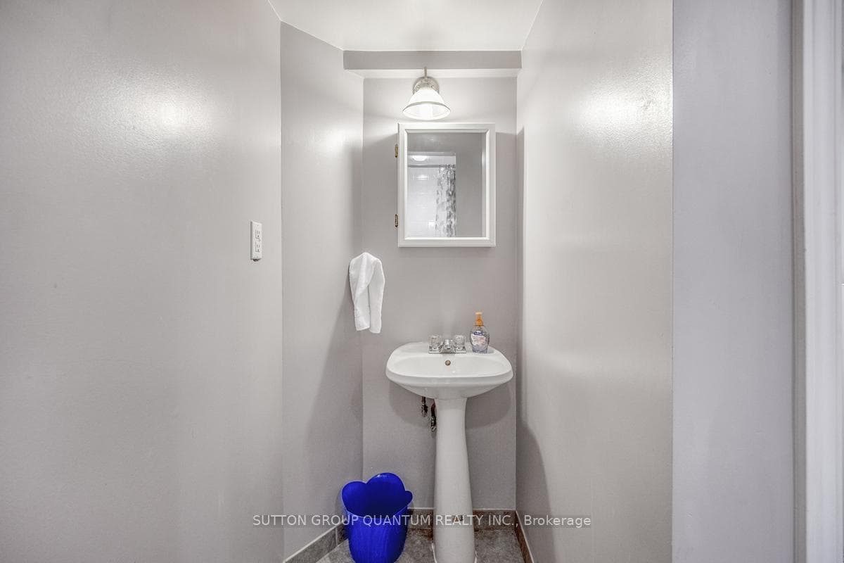 3009 Olympus Mews photo 28