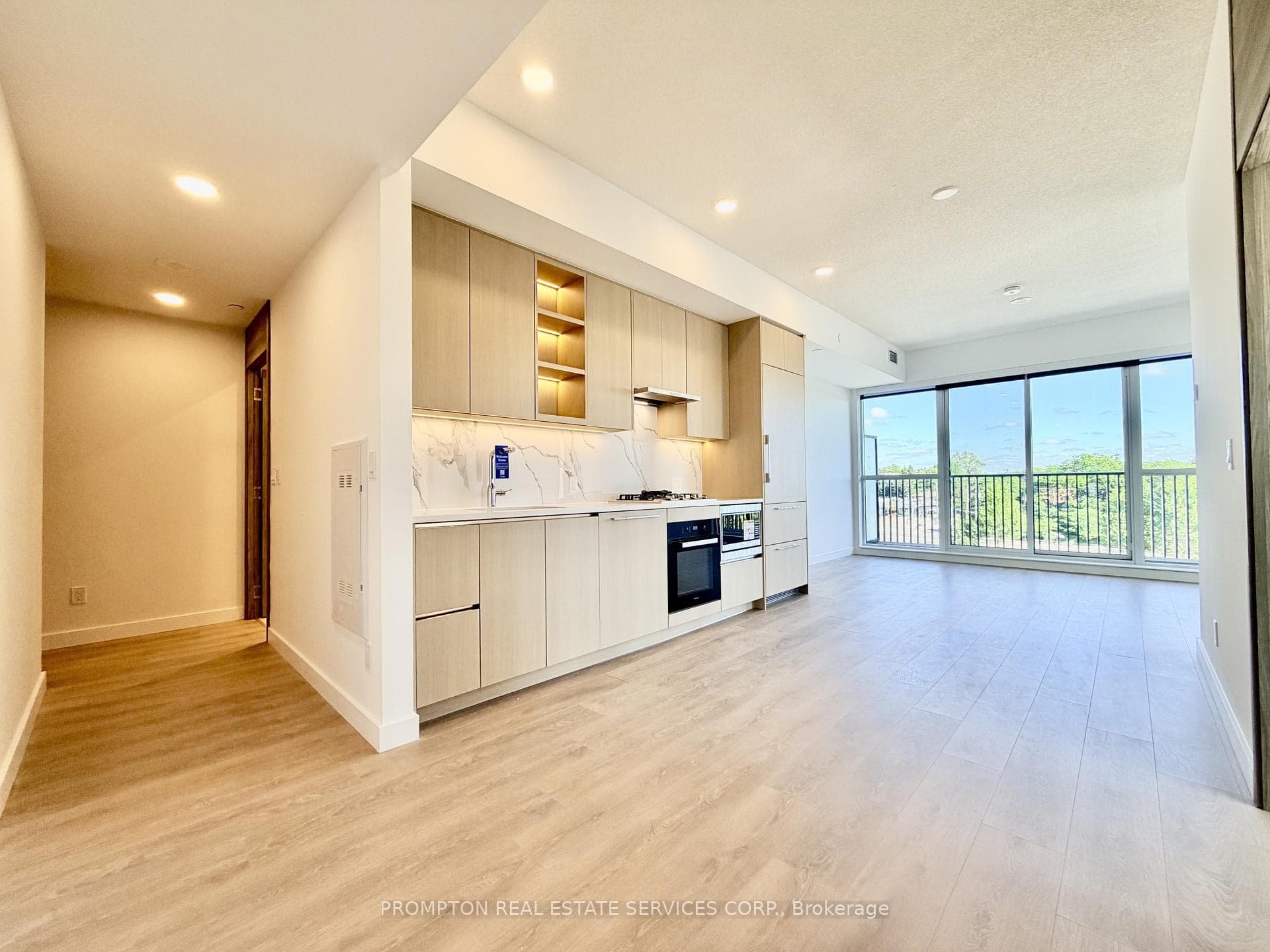 75 BILLES Heights Unit 529 photo 1