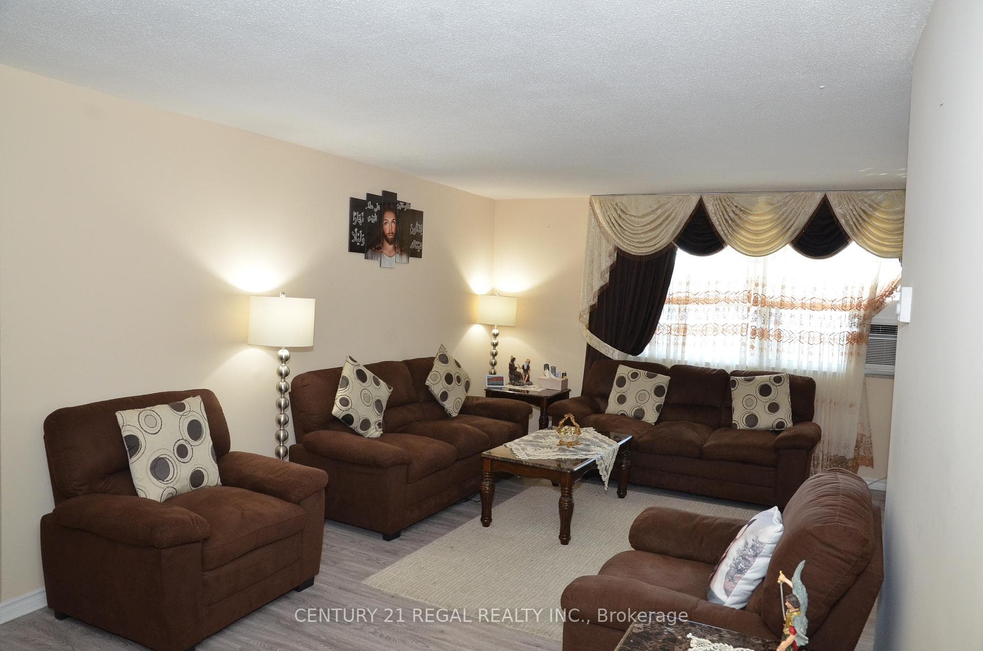 2550 Pharmacy Avenue Unit 312 photo 5