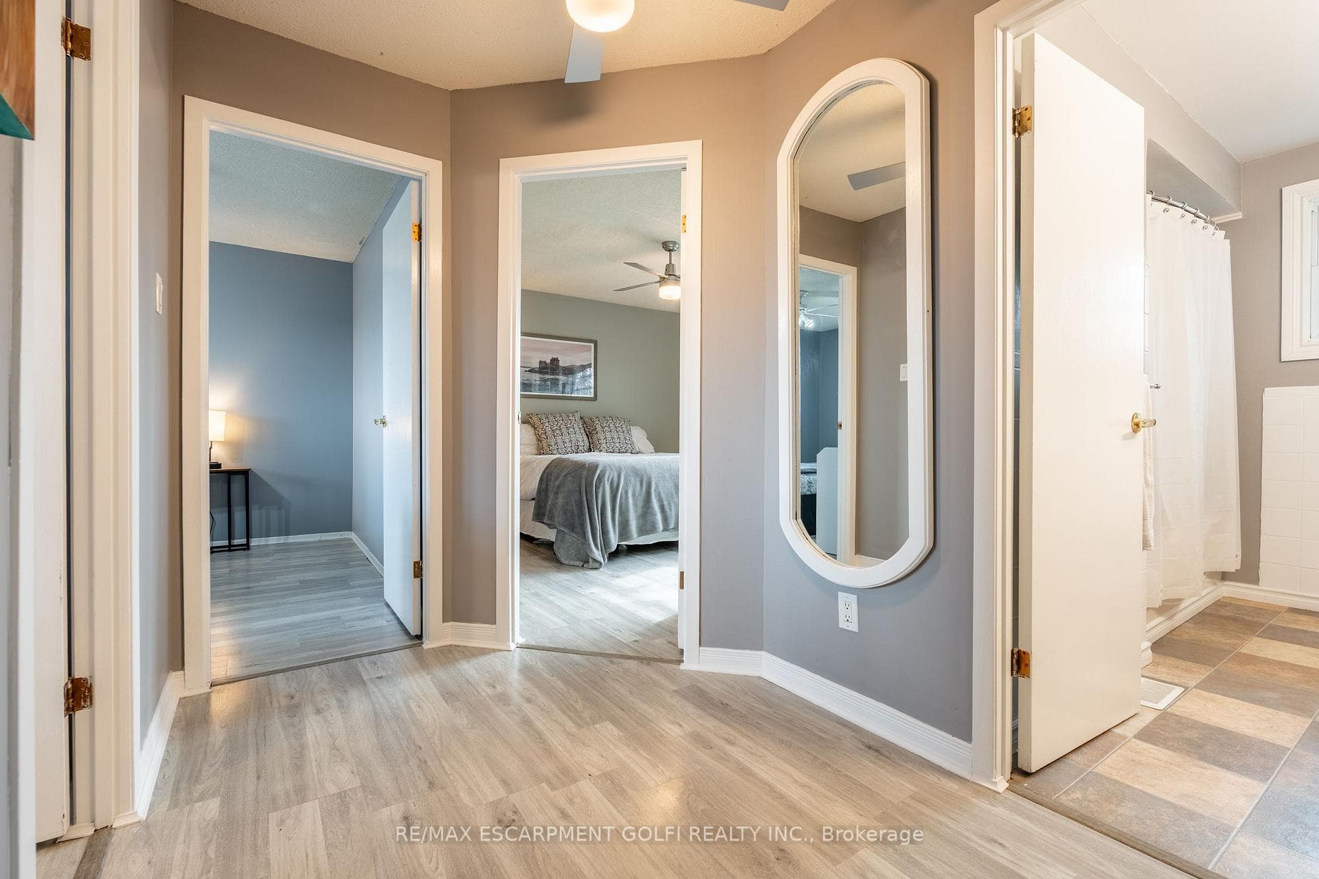 7 SHORWELL Place photo 15