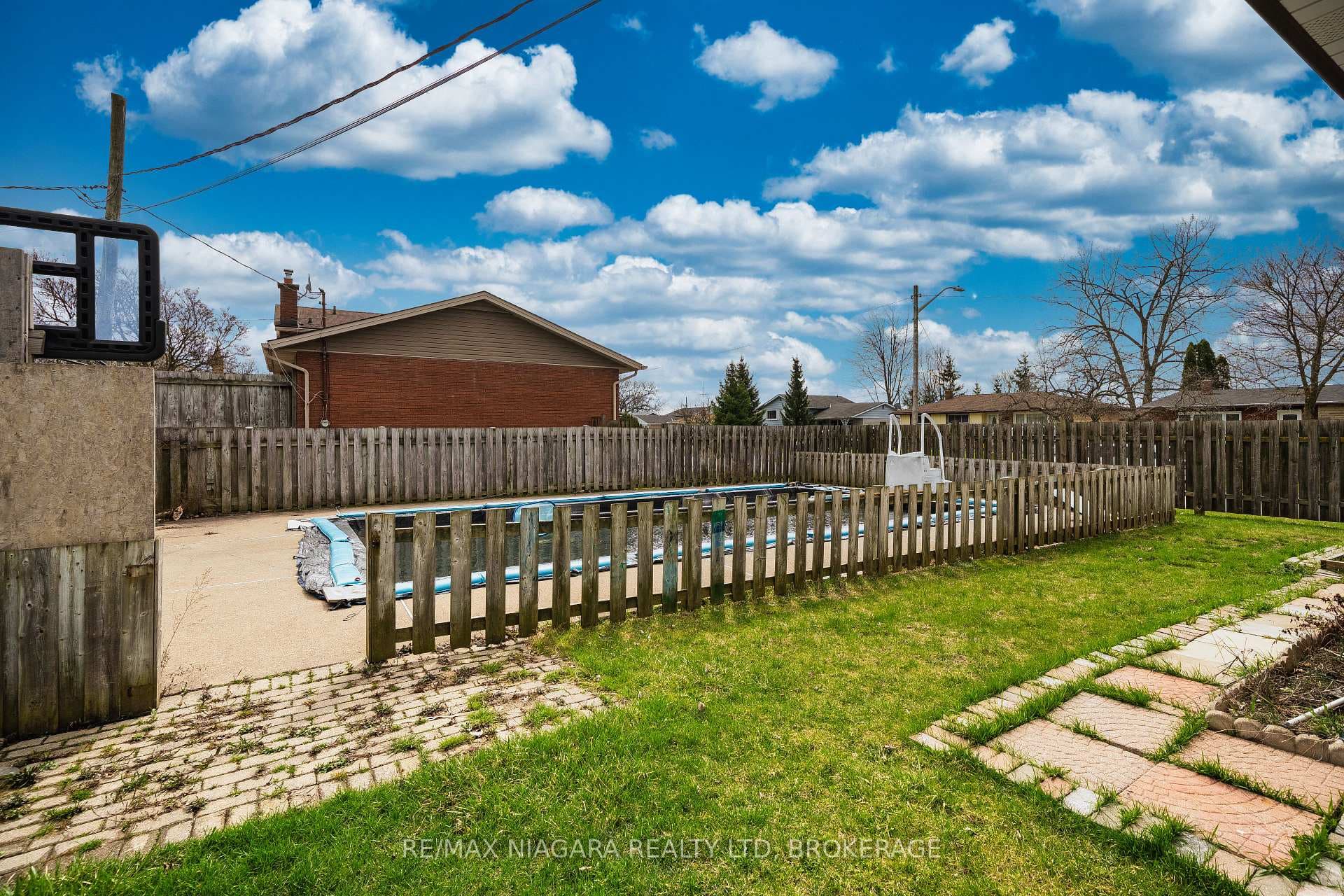 3376 Cattell Drive photo 44