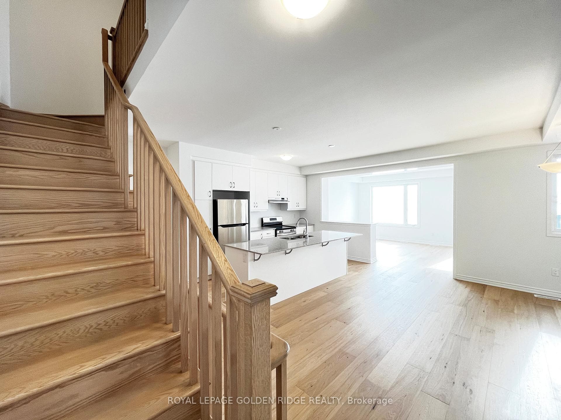 34 Azure Drive photo 15