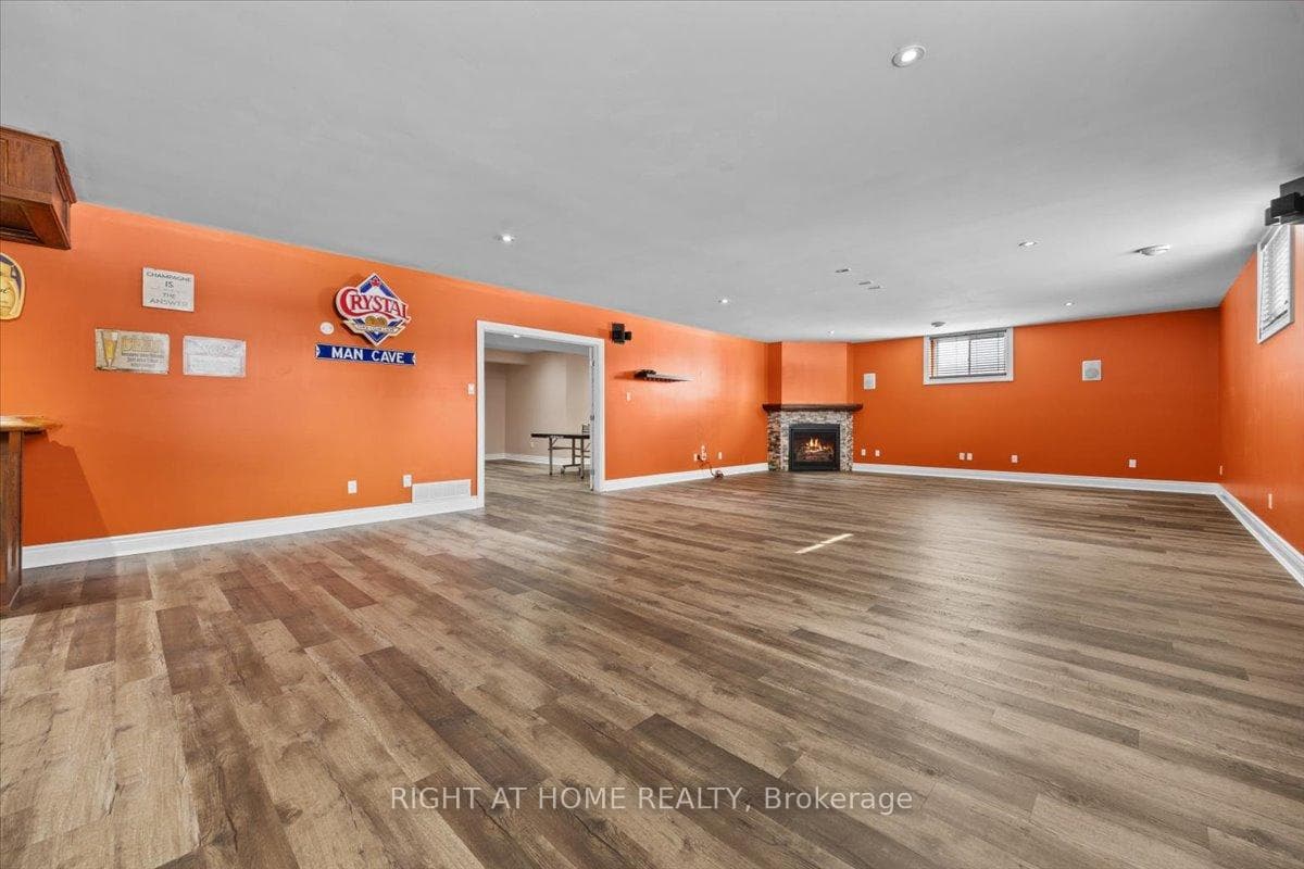 6833 Suncrest Drive photo 32
