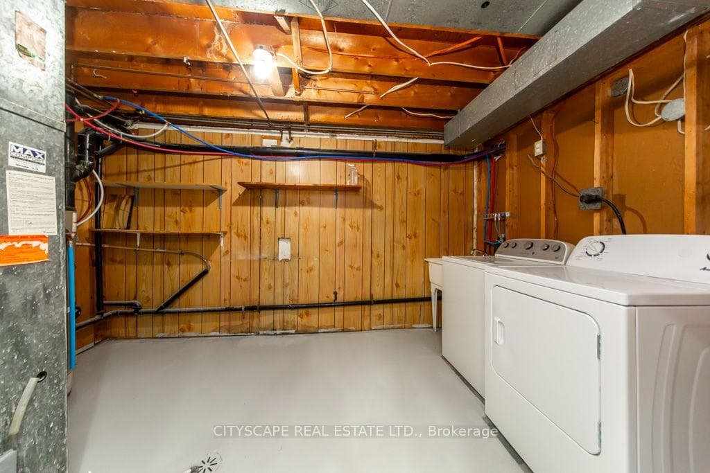 322 Fernwood Avenue photo 20