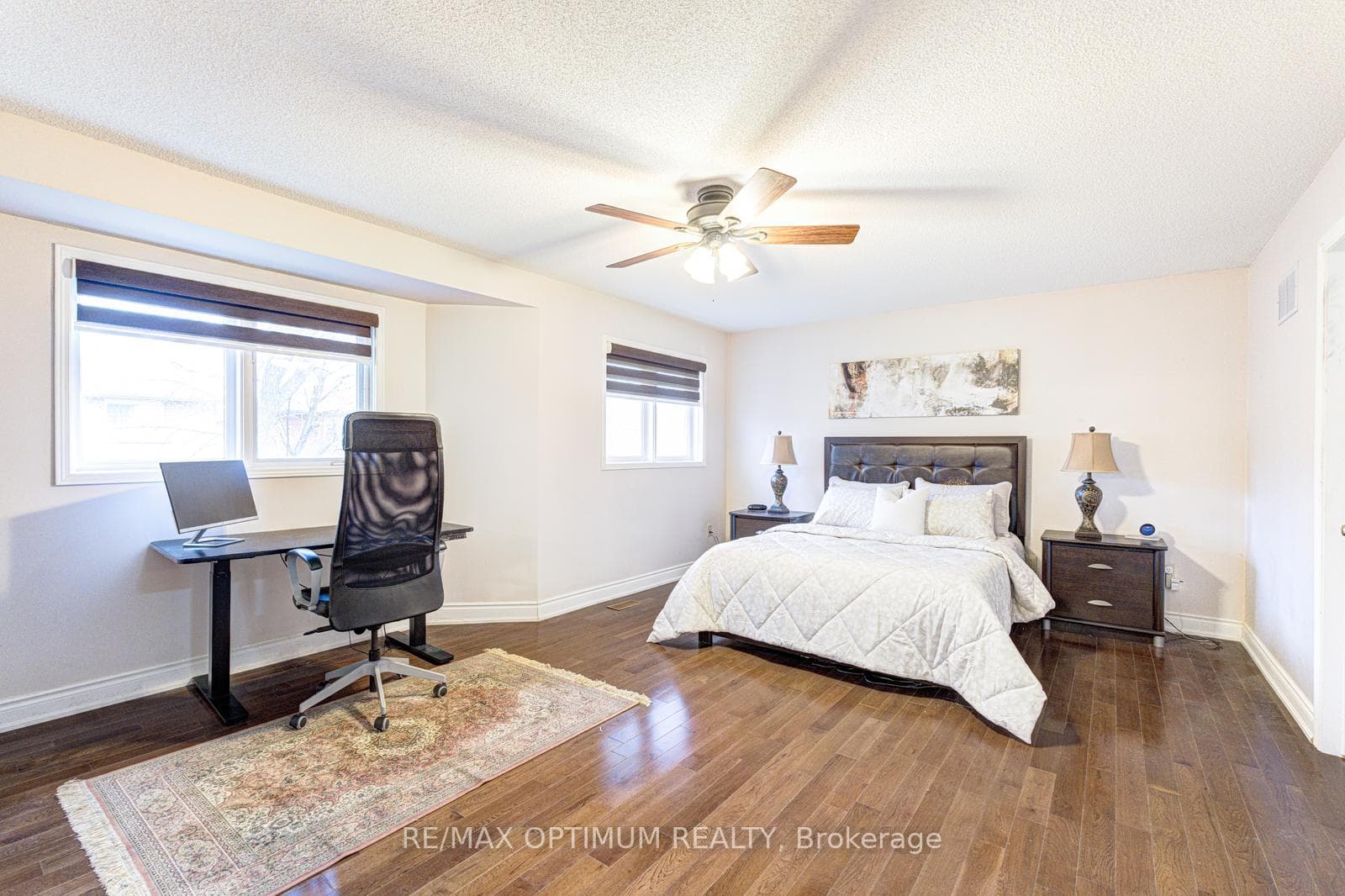 1466 Willowvale Gardens photo 25