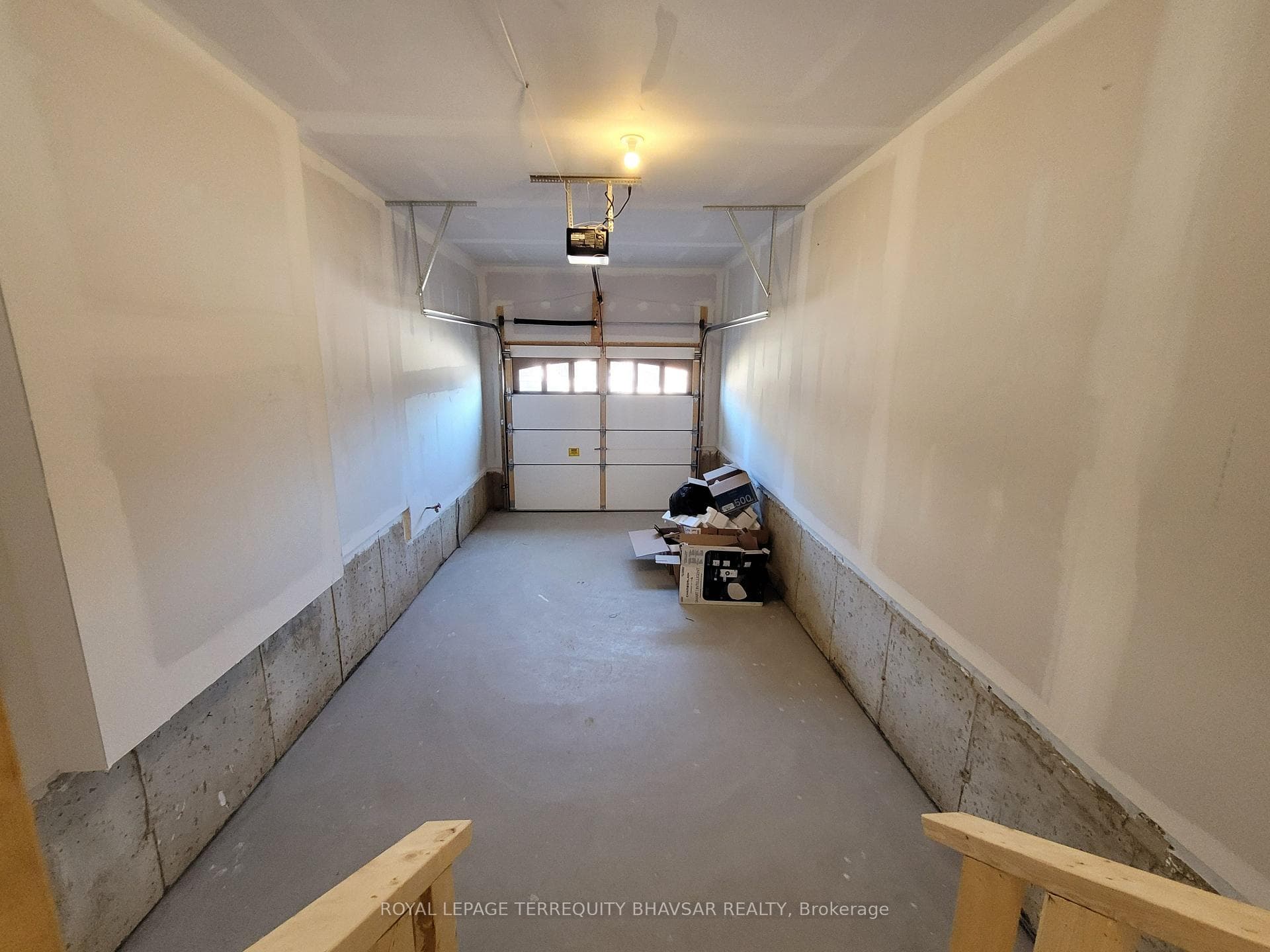 224 Broadacre Drive photo 39