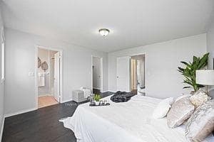 71 Kinross Avenue photo 22