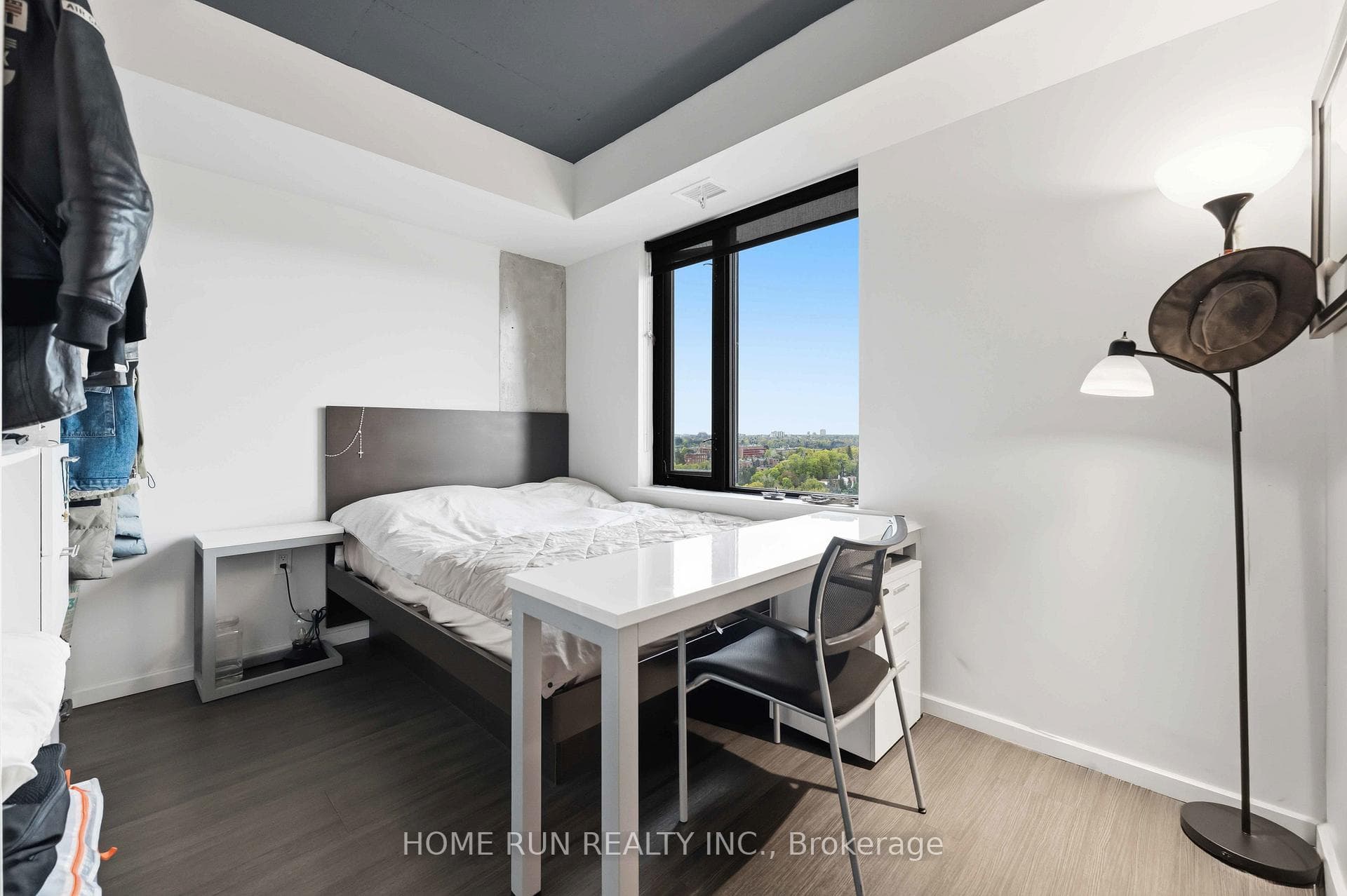 105 Champagne Avenue Unit 2303 photo 10