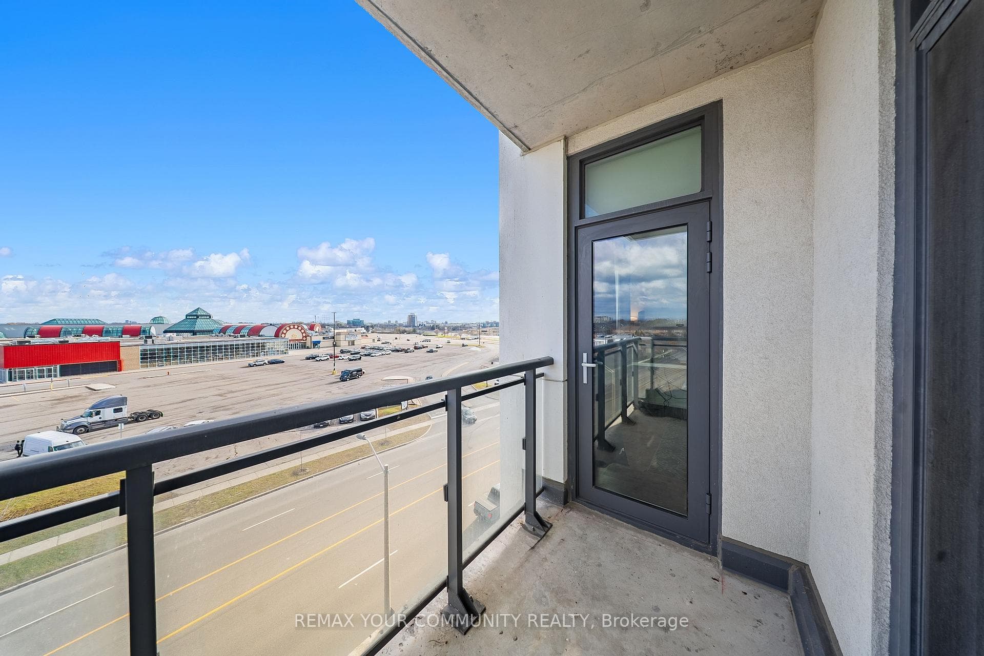 840 Queens Plate Drive Unit 510 photo 21