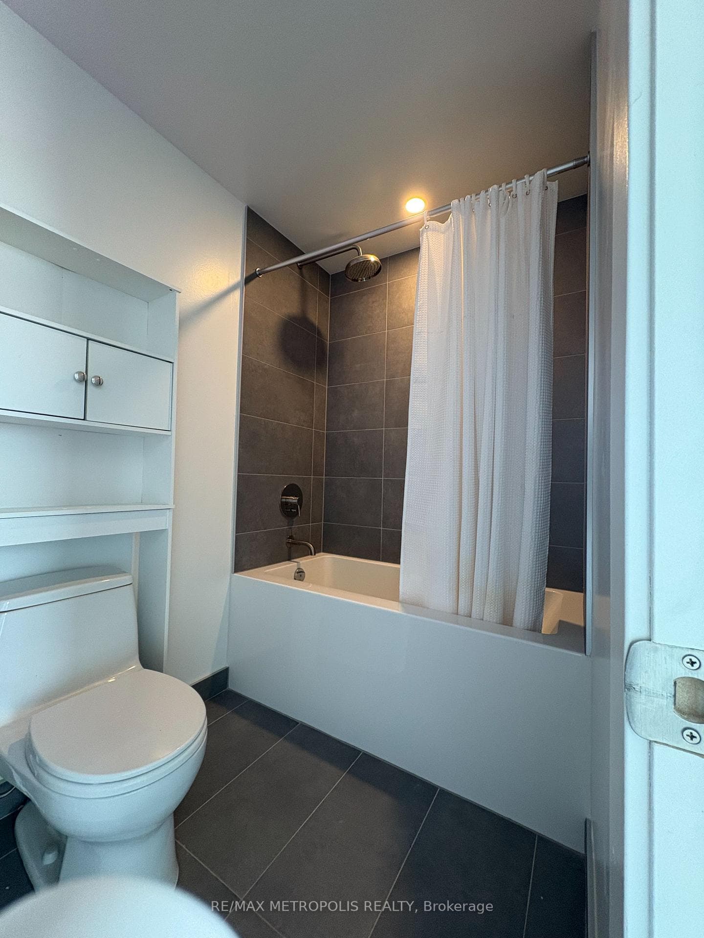 2020 Bathurst Street Unit 1216 photo 42