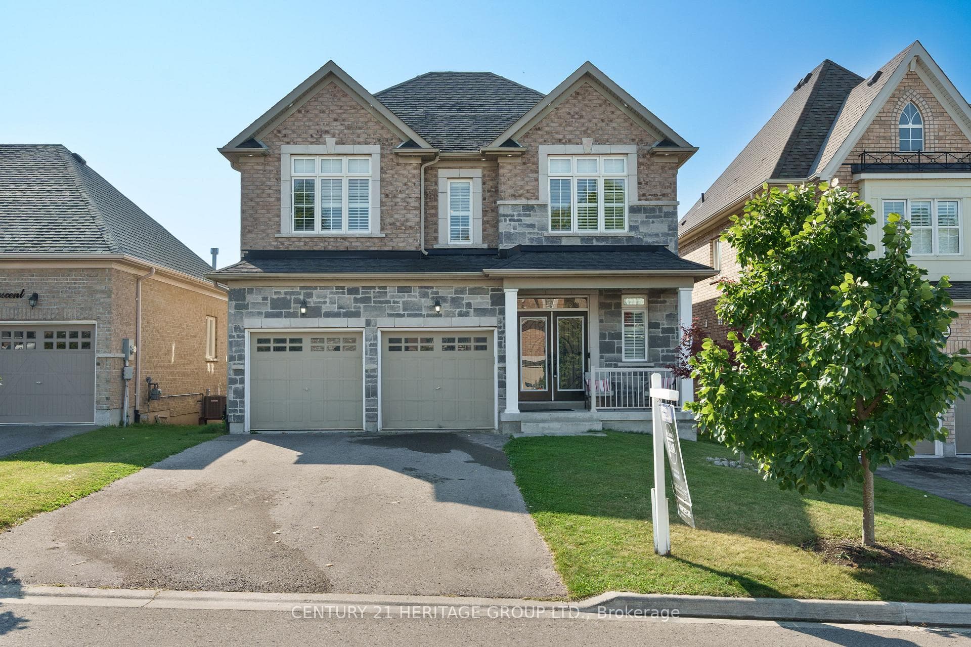 41 Manor Glen Crescent photo 2