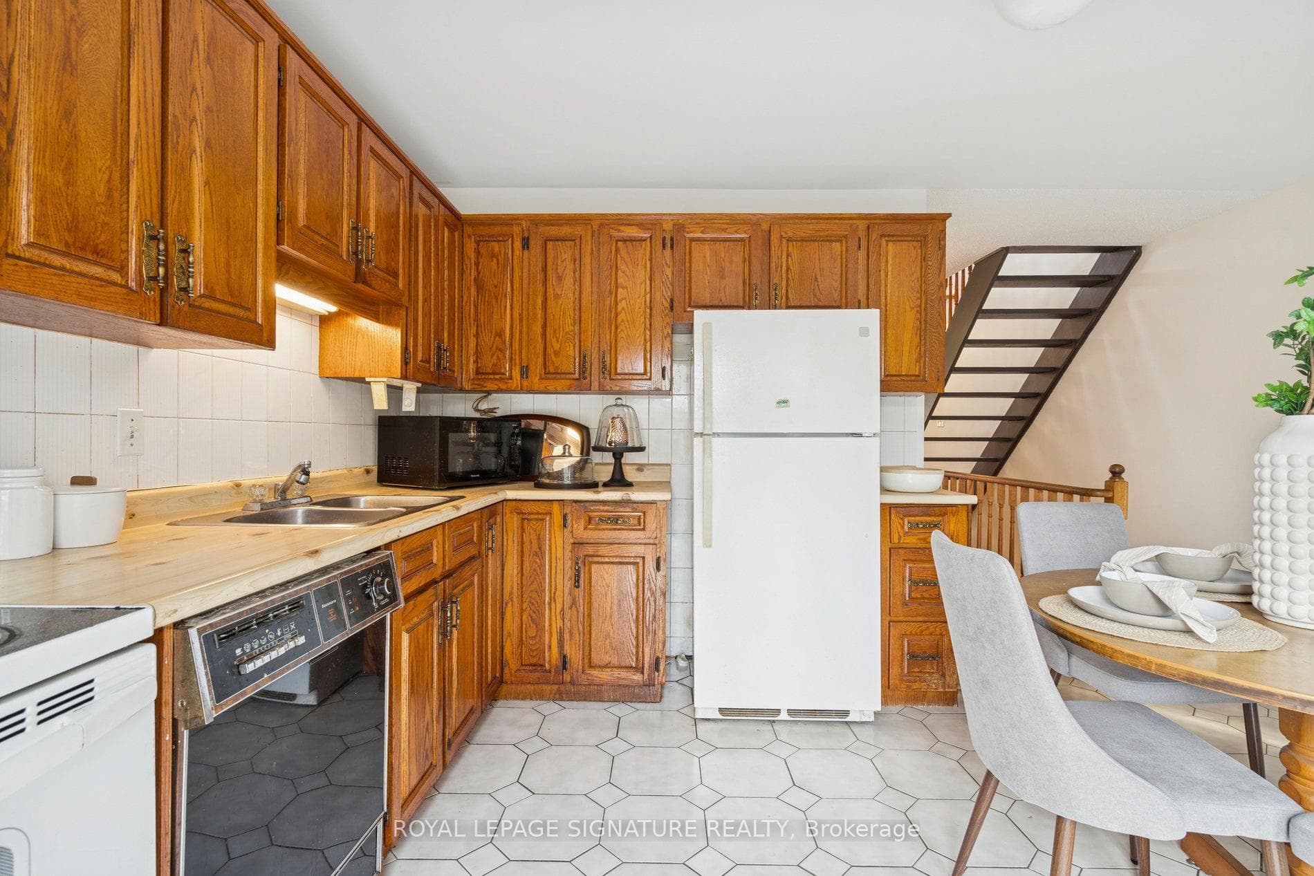 57 Ashland Avenue photo 17