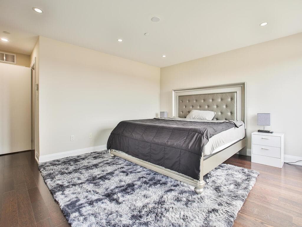 4030 Parkside Village Drive Unit 8 photo 30