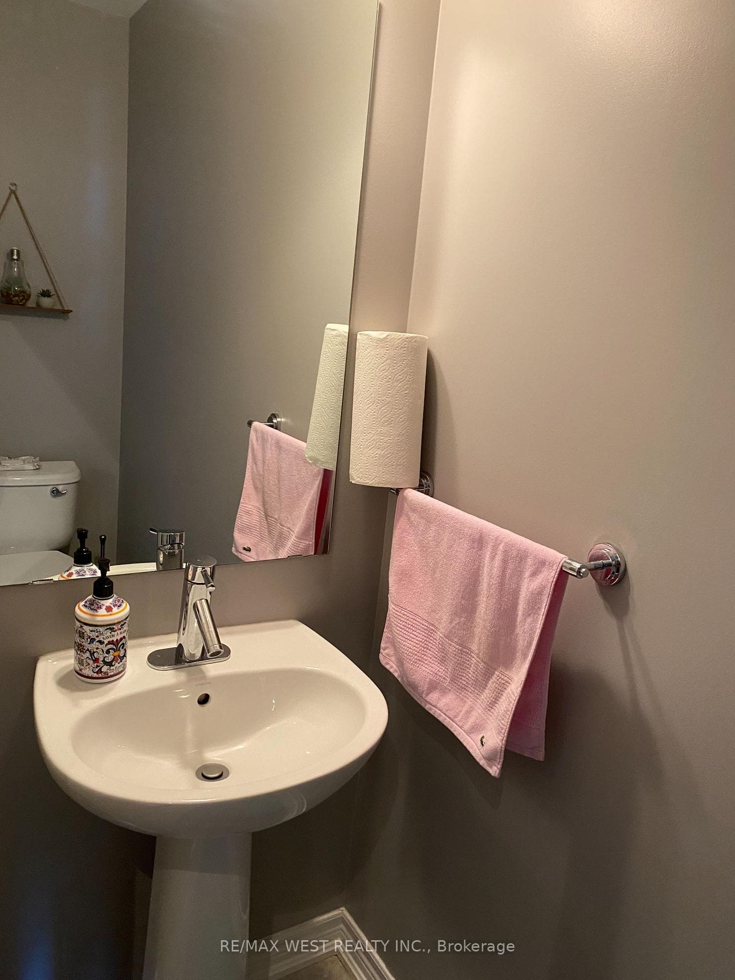 515 Winston Road Unit 14 photo 4