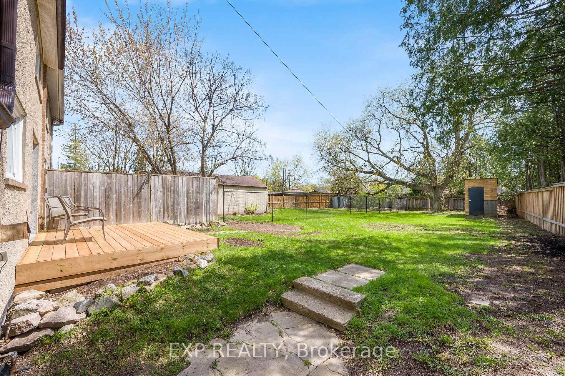 128 Heslop Road photo 31